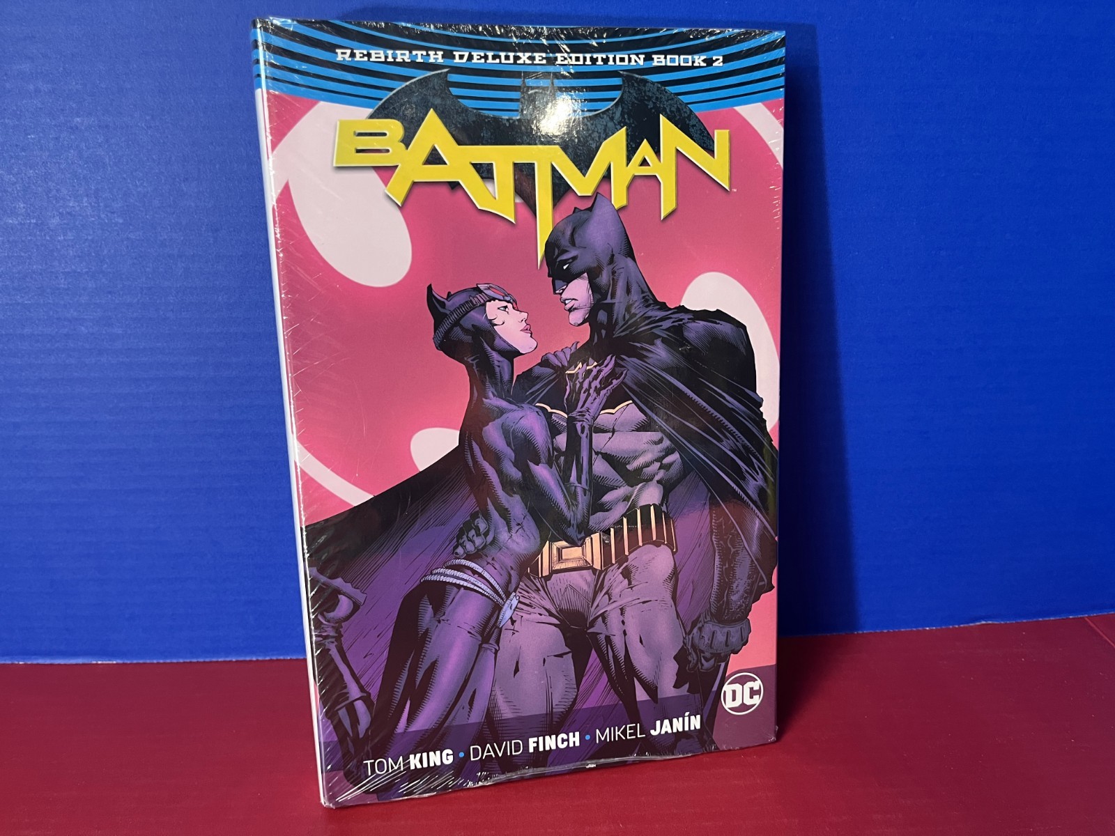 Batman: Rebirth Deluxe Edition #2 - DC Comics - 9781401280352 - BRAND NEW SEALED Batman: Rebirth Deluxe Edition #2 - DC Comics - 9781401280352 - BRAND NEW SEALED