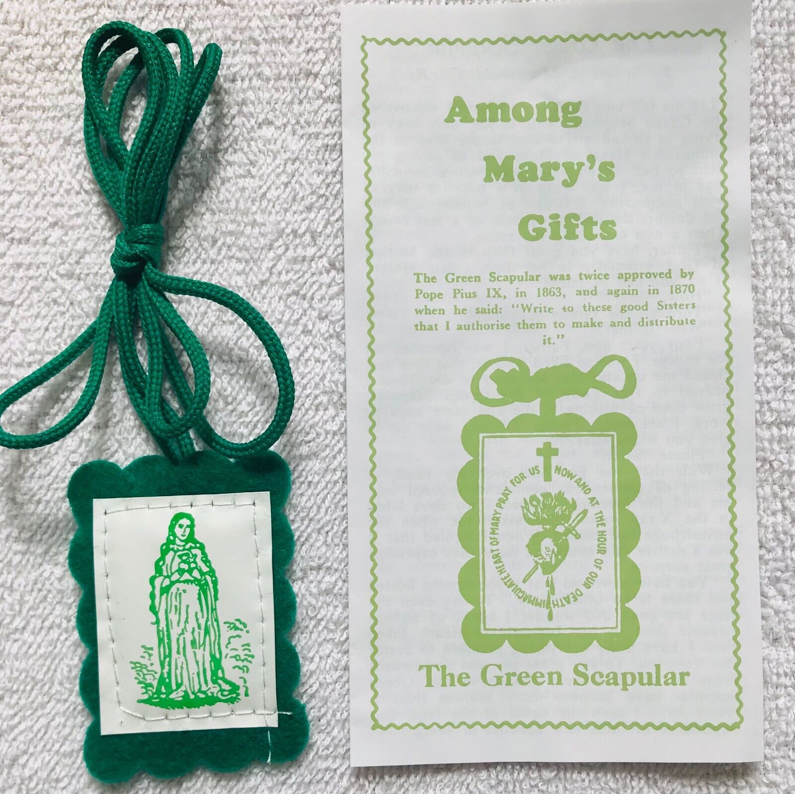 green scapular with string