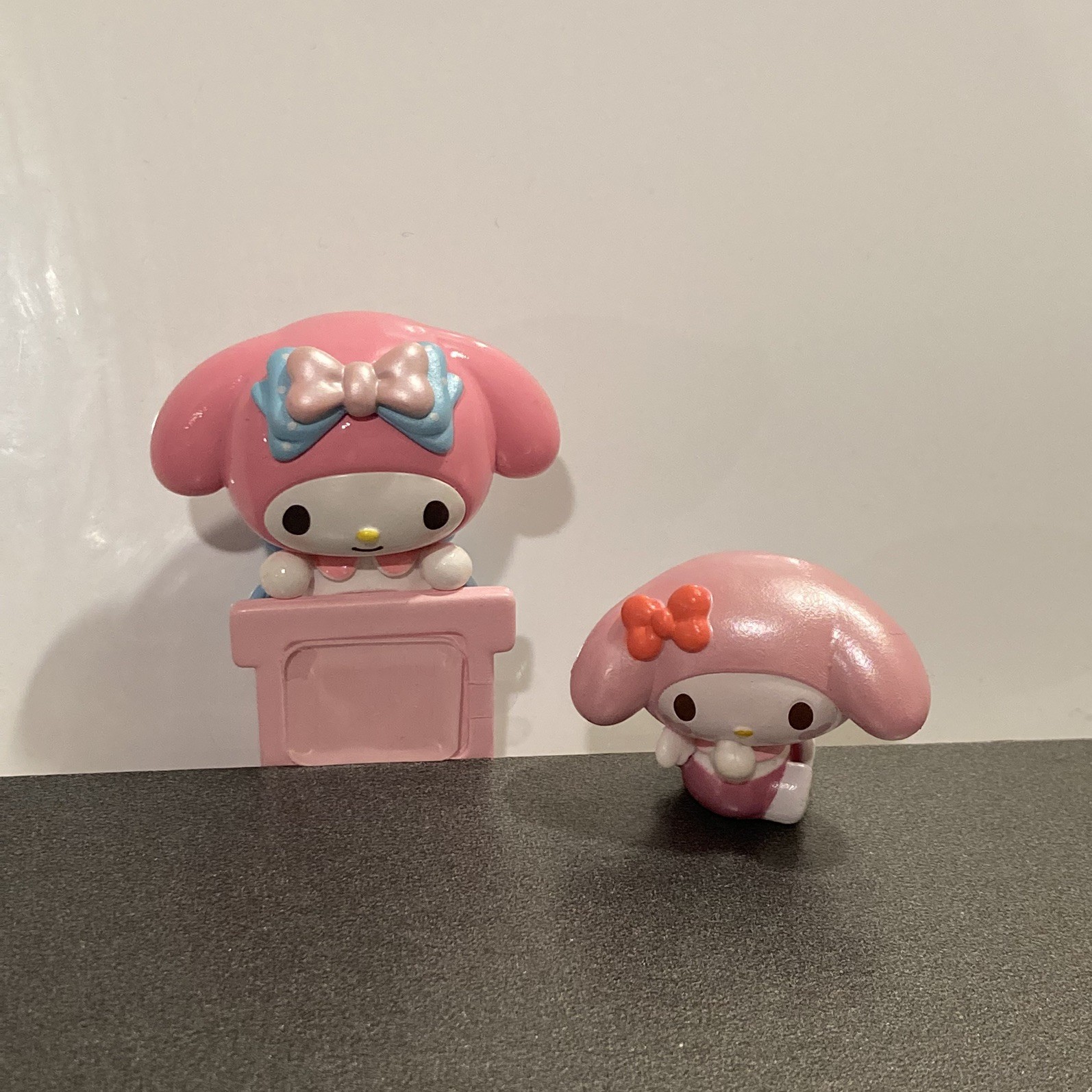 My Melody Peeker Charm & Charger Grip Sanrio Hello Kitty & Friends Official