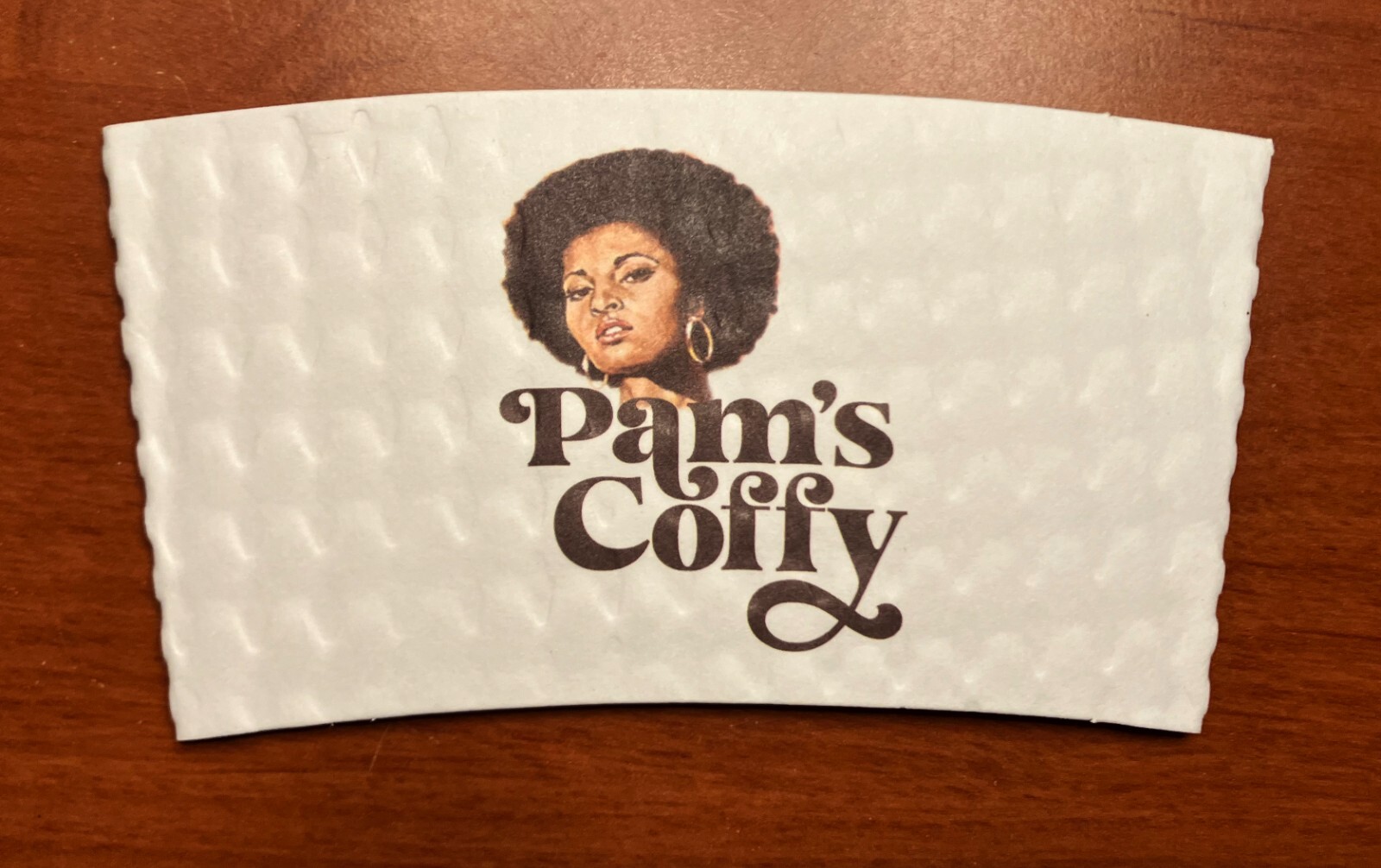 Pam\'s Coffy -White Coffee Cup Sleeve - Pam Grier Quentin Tarantino Vista Theater