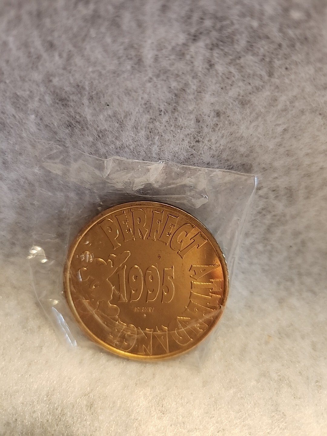 Disneyland 1995 Cast Member Perfect Attendance Medallion White Rabbit NEW