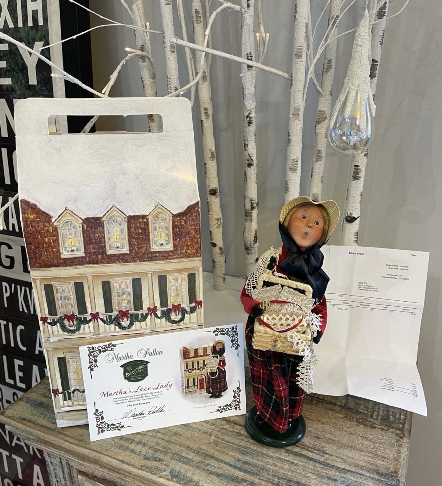 Byers’ Choice Christmas Caroler - Martha’s Lace Lady LE NIB Dated 2008