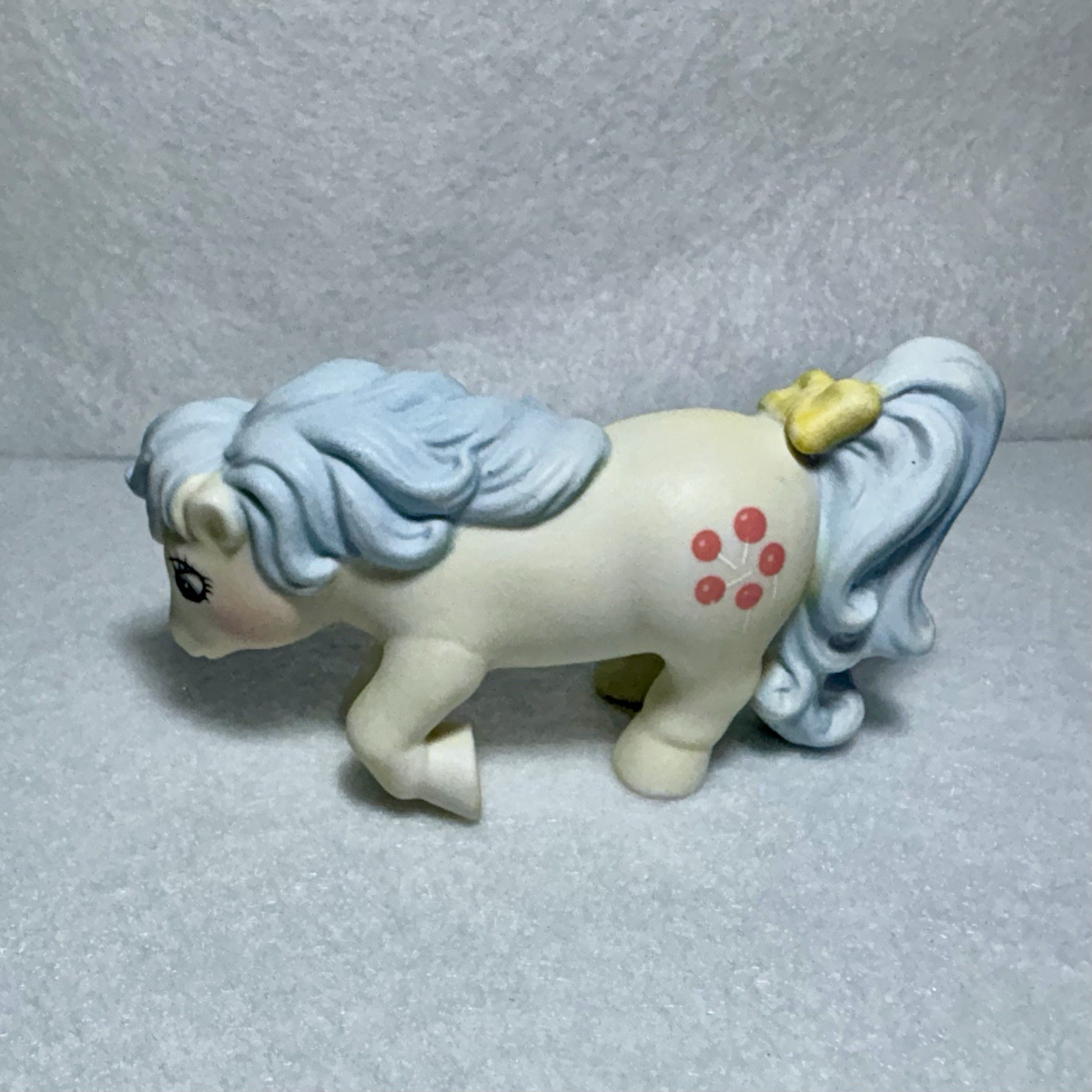 Vintage Bradley Hasbro 1985 MLP G1 My Little Pony Porcelain Figurine Tootsie