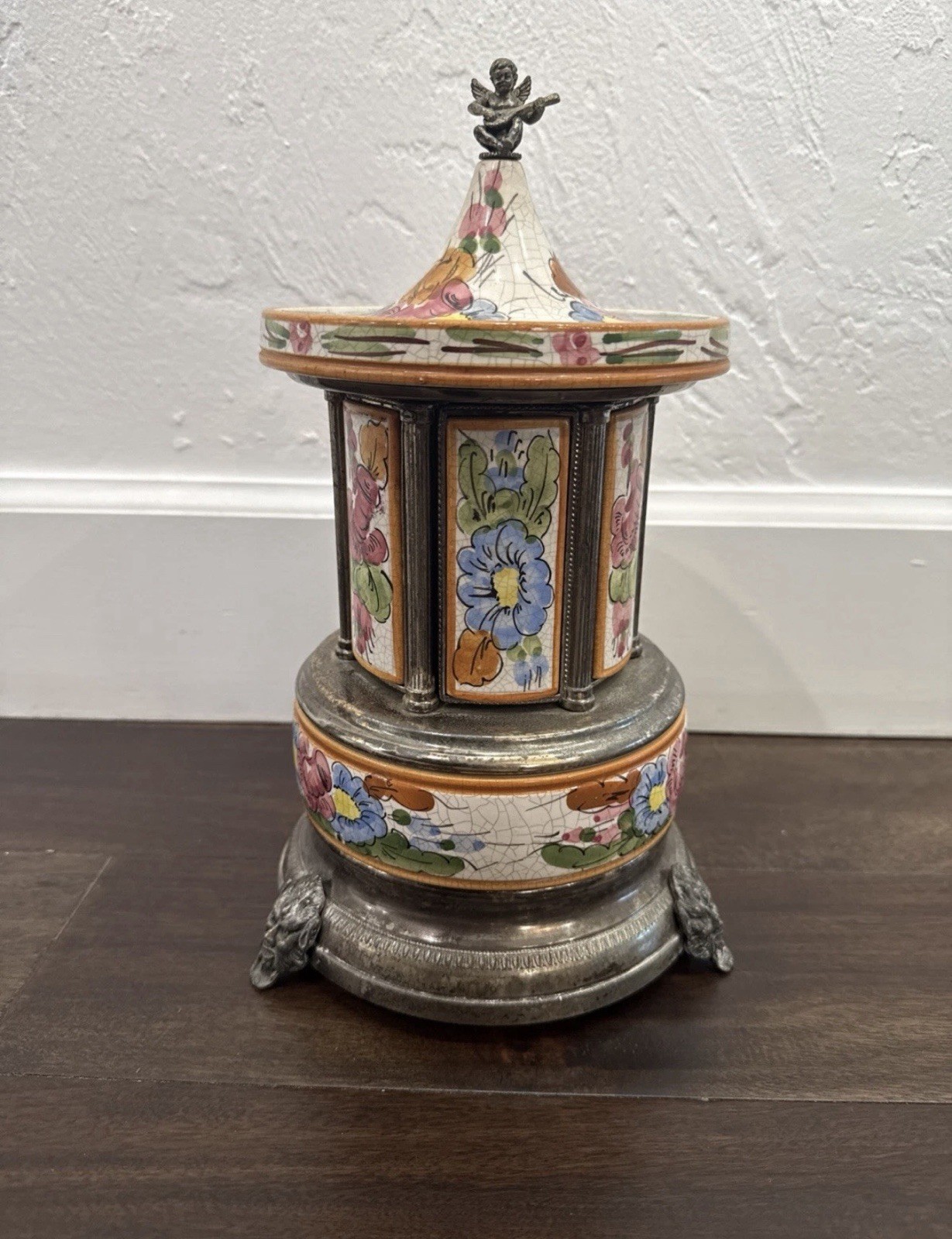 Working Vintage Reuge Cigarette Lipstick Carousel Music Box Italy