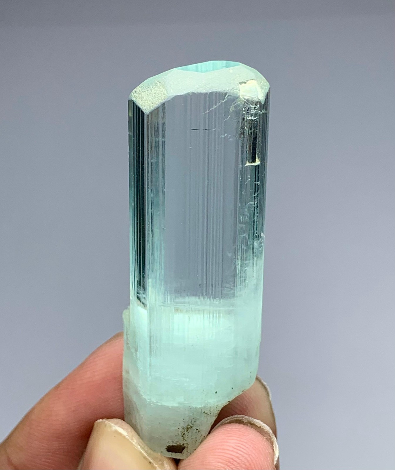 85 Carat Beautiful Natural Aquamarine Crystal From Pakistan