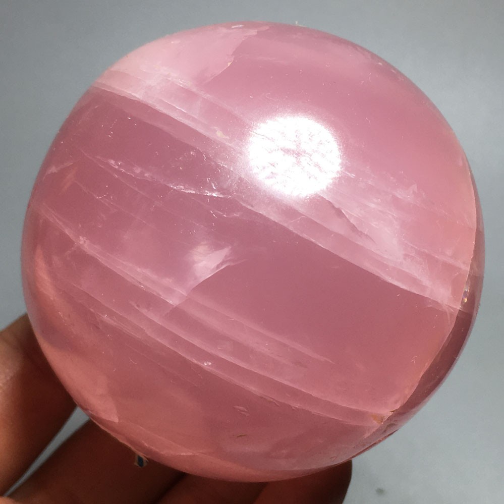 540g  NATURAL rose quartz sphere CRYSTAL ball healing