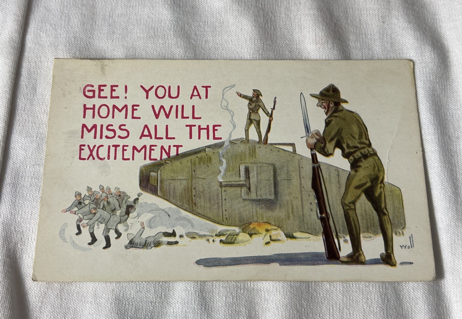 Postcard WW1 US Propaganda - Gee Miss All the Fun - Wall - Doughboys on Tank