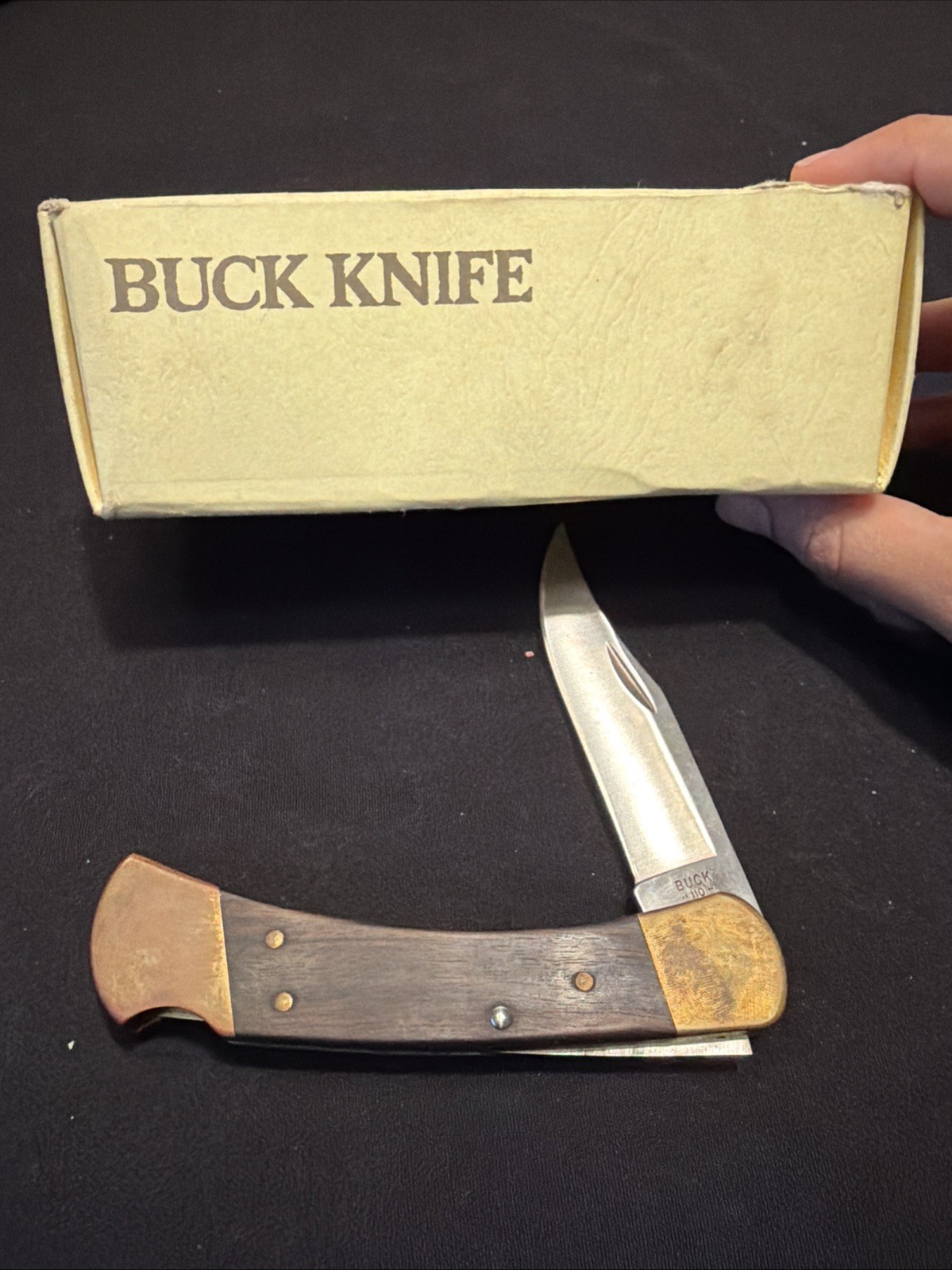 VINTAGE 1974-80 BUCK 110 KNIFE LIGHTLY USED IN BOX D2