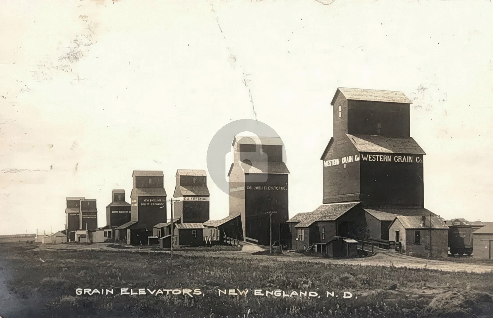 1915 Grain Elevators In New England ND North Dakota RPPC Photo Postcard COPY