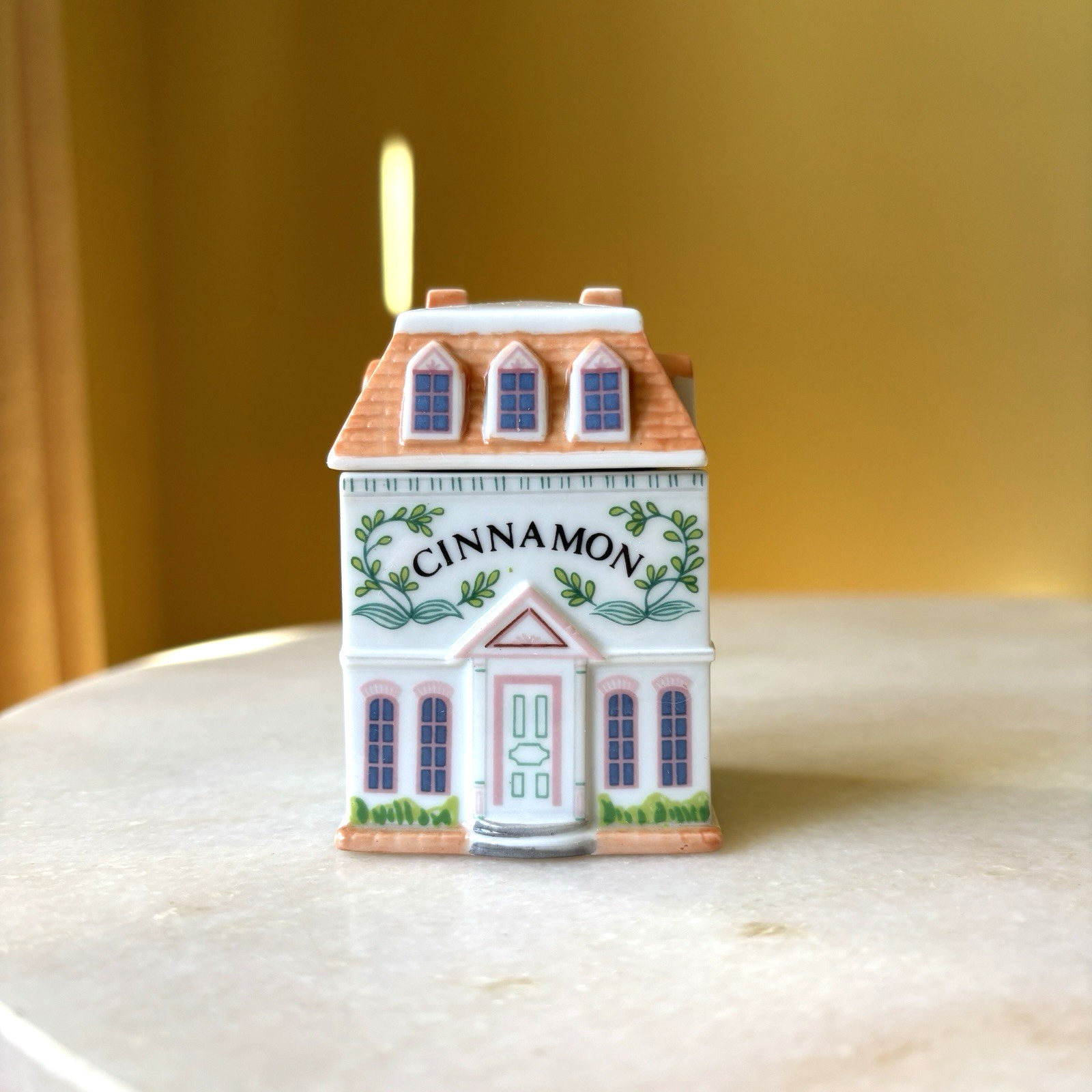 Vintage 1989 Cinnamon Lenox Village Spice House Porcelain Jar With Lid No Flaws