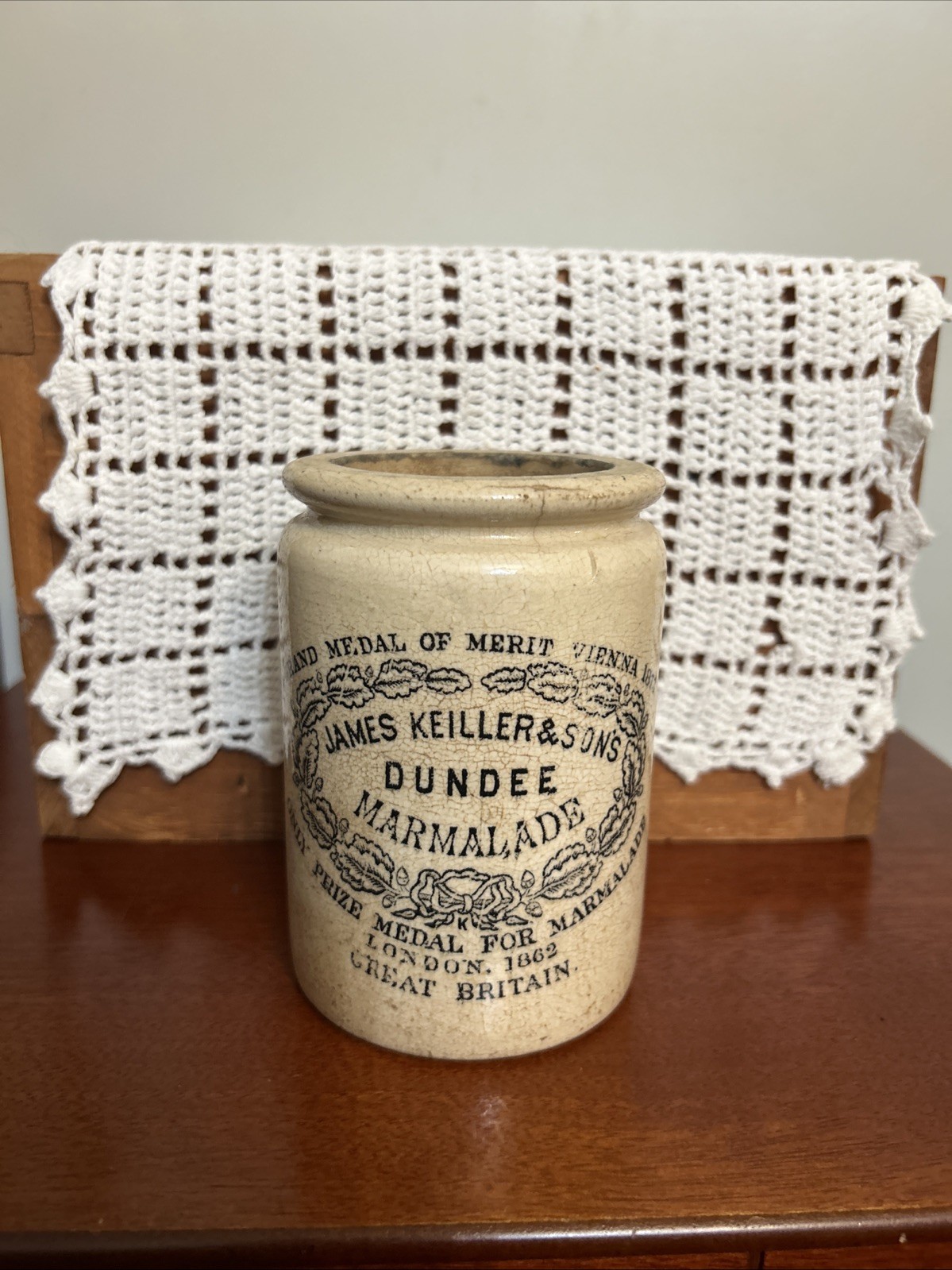 JAMES KEILLER & SONS Vintage DUNDEE MARMALADE Antique Crock 1862 1873 Medals