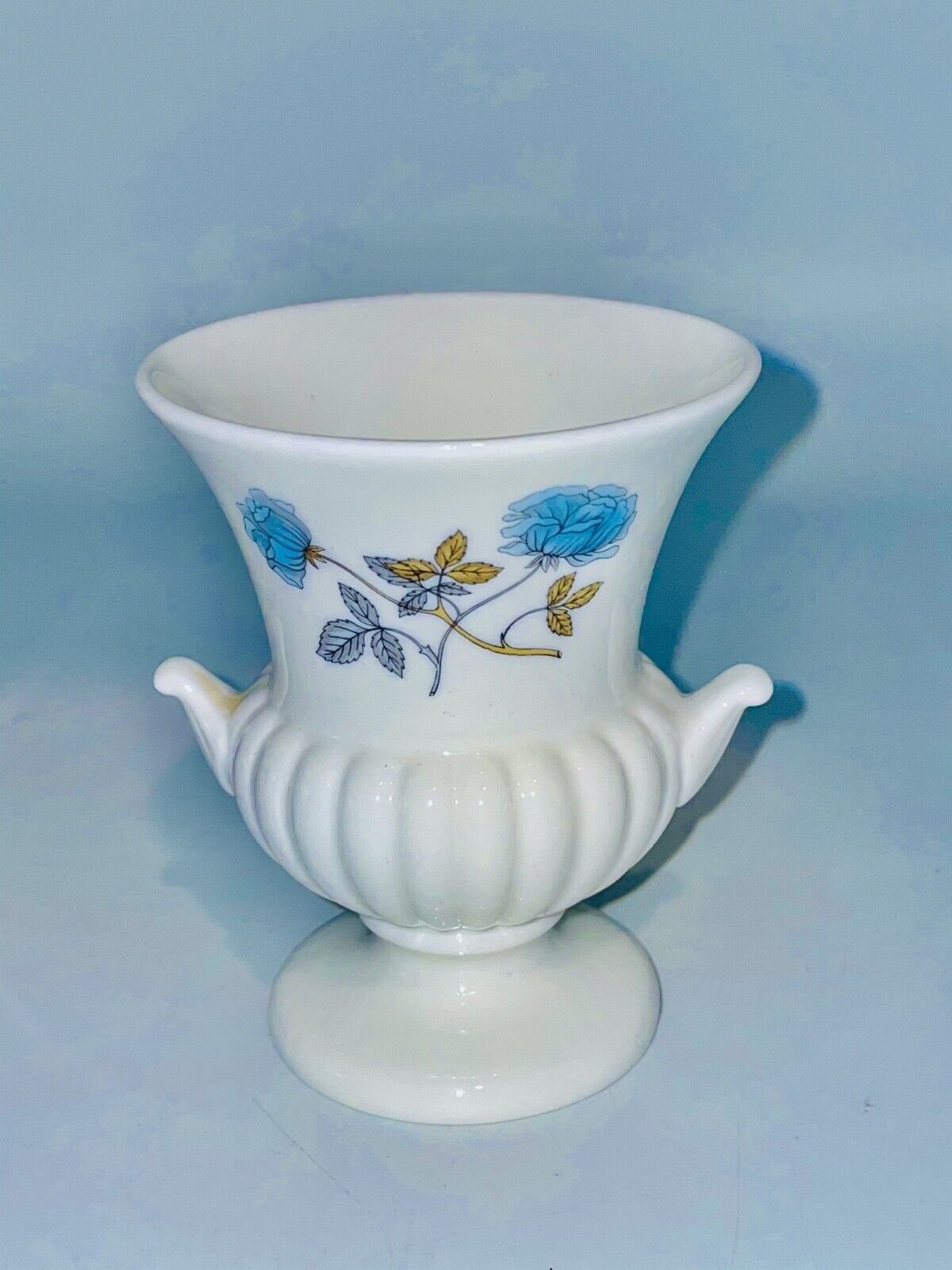 Genuine Wedgwood Small Vase / Display Goblet - 3 1/2\