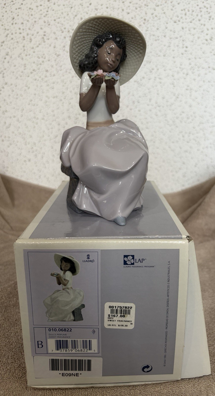 lladro figurines collectibles 6822 Sweet Fragrance 