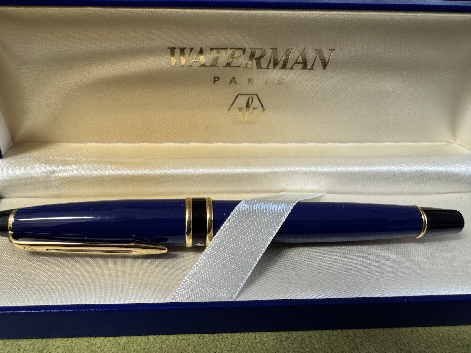 Waterman Paris Turquoise Dark Blue Marble Gold Tone Ball Point Waterman Paris Turquoise Dark Blue Marble Gold Tone Ball Point