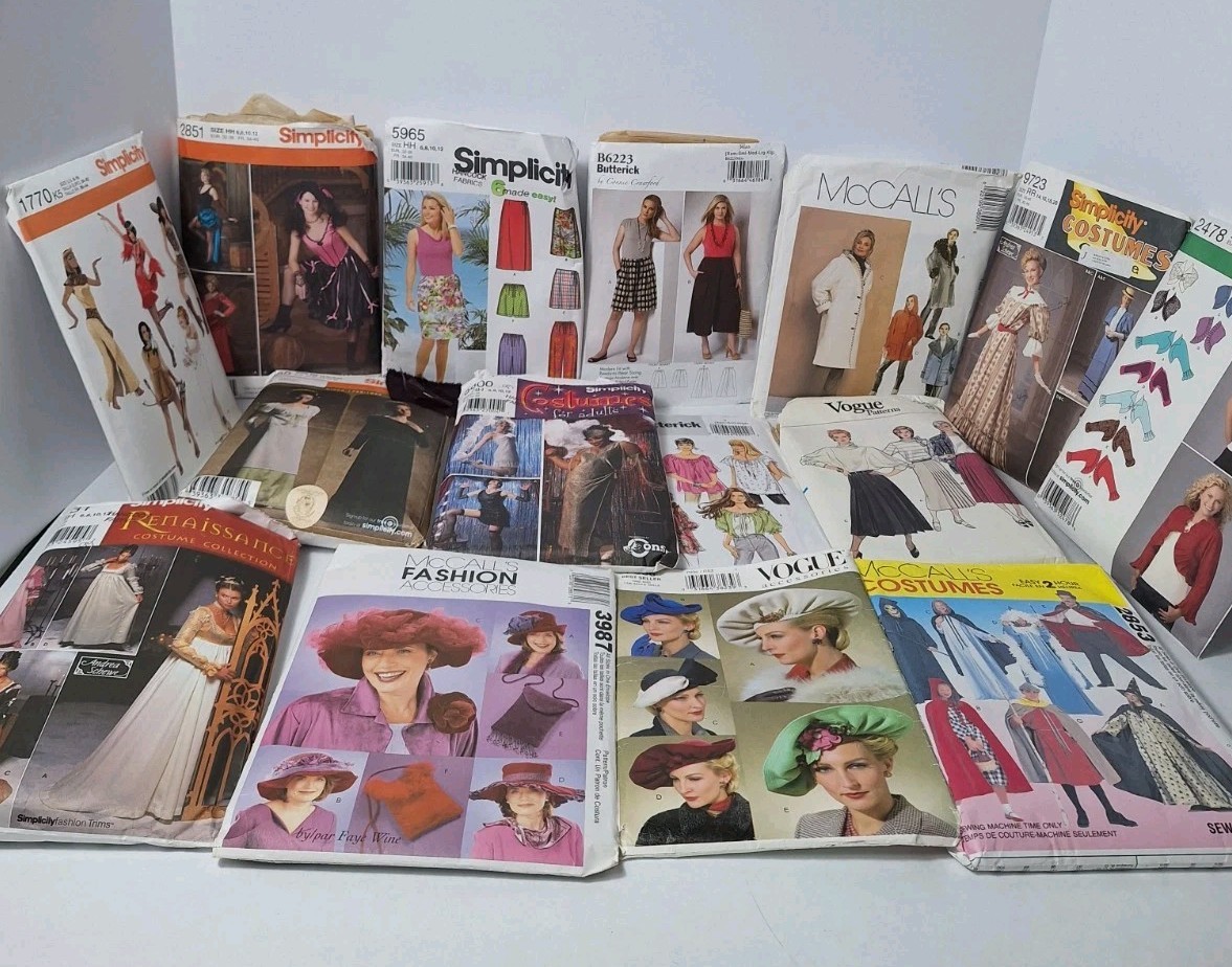 Simplicity Sewing Patterns Womens Lot Of 15 Vintage 1980-2000s Unchecked Opened
