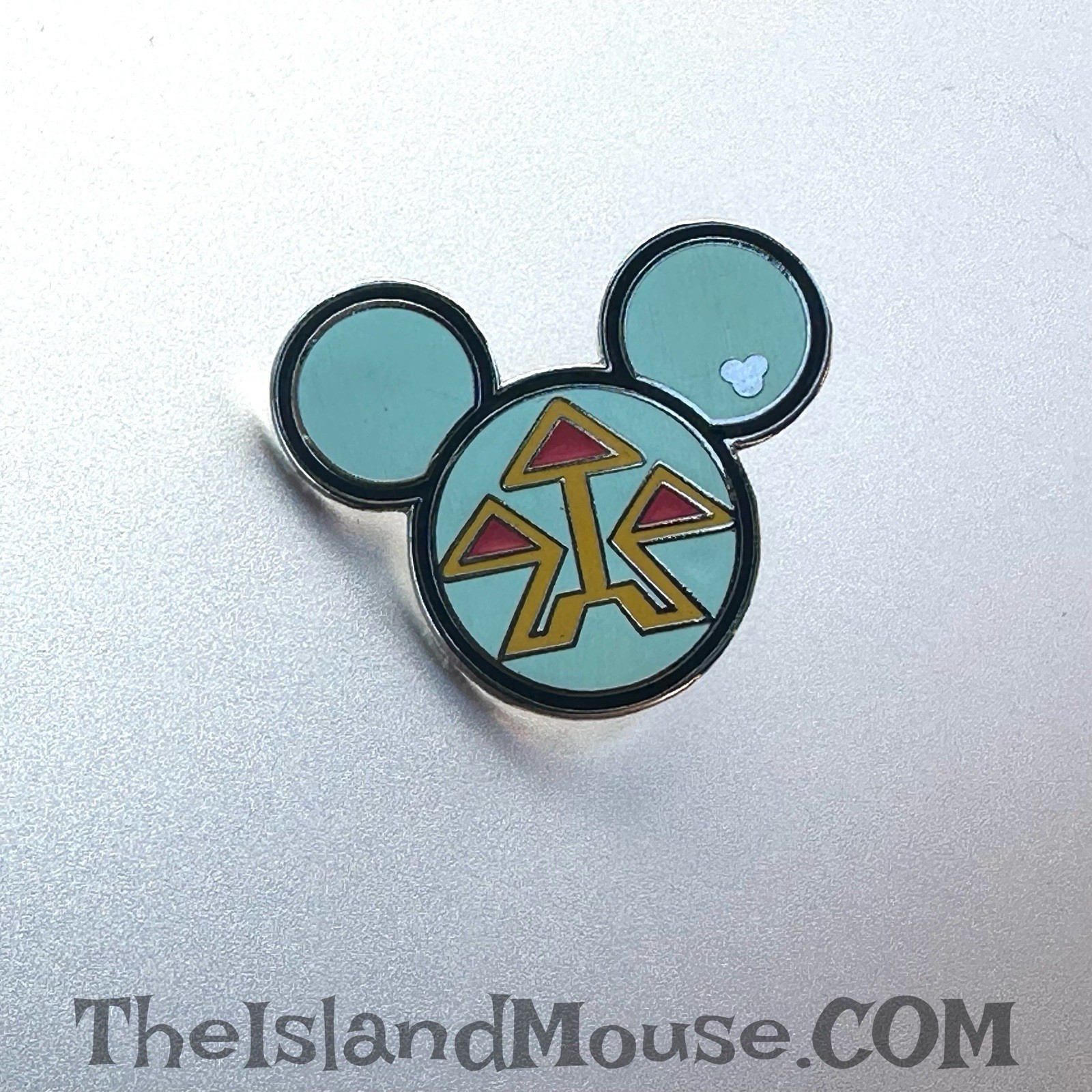 WDW 2008 Hidden Mickey Pin Series 3 Fun icons Wilderness Lodge Disney Pin 66579