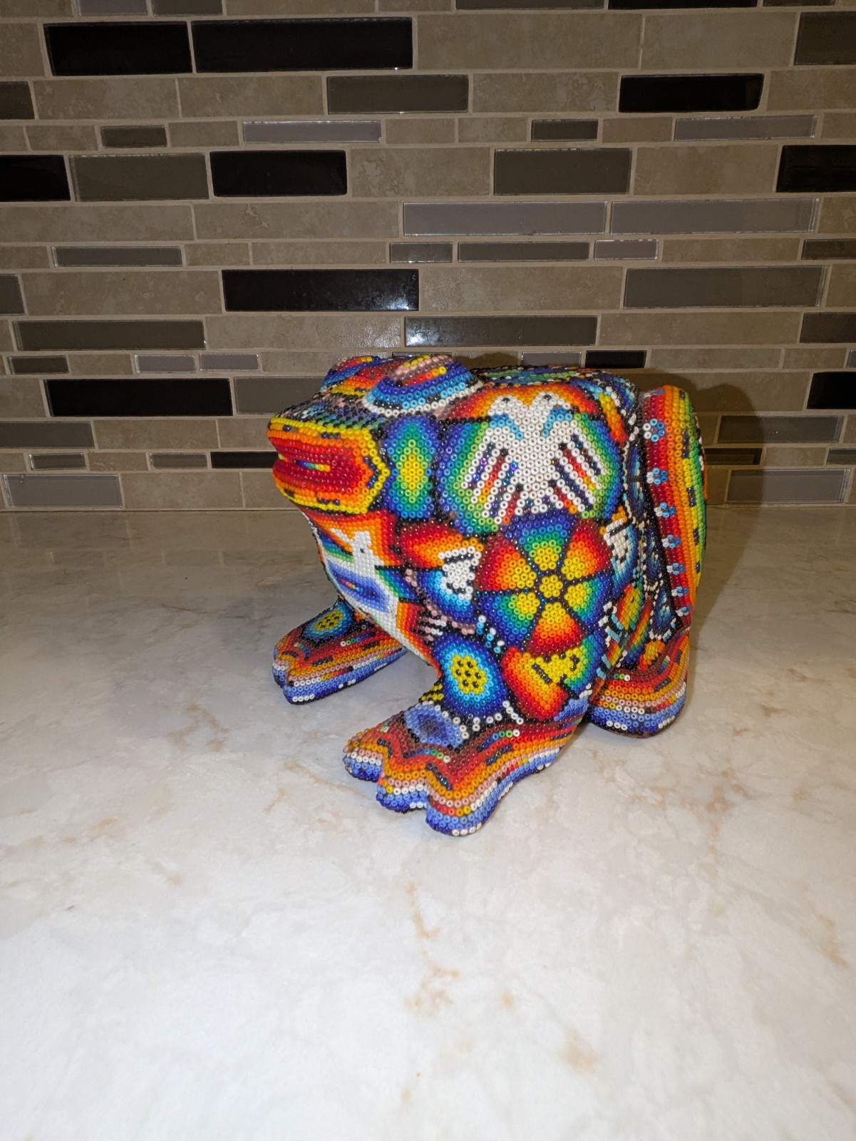 Handmade Vintage Huichol Style Vibrant Frog, Beadwork on Wood (6 Handmade Vintage Huichol Style Vibrant Frog, Beadwork on Wood (6
