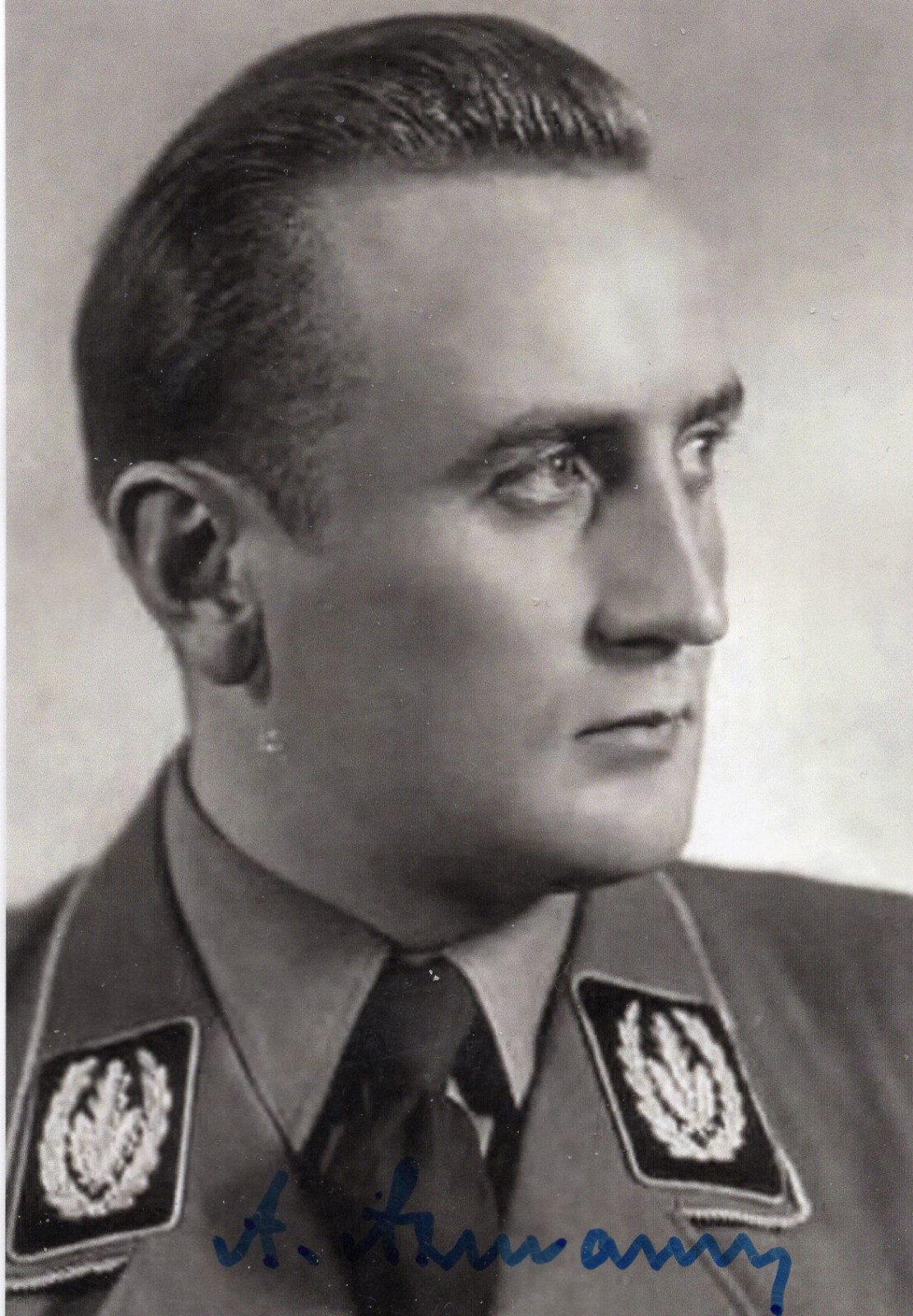 HJ leader ARTUR AXMANN, hand-signed photo, rare