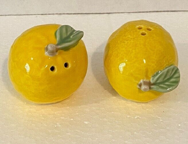 Creative Co-Op Lemon Salt & Pepper Shaker Set Creative Co-Op Lemon Salt & Pepper Shaker Set