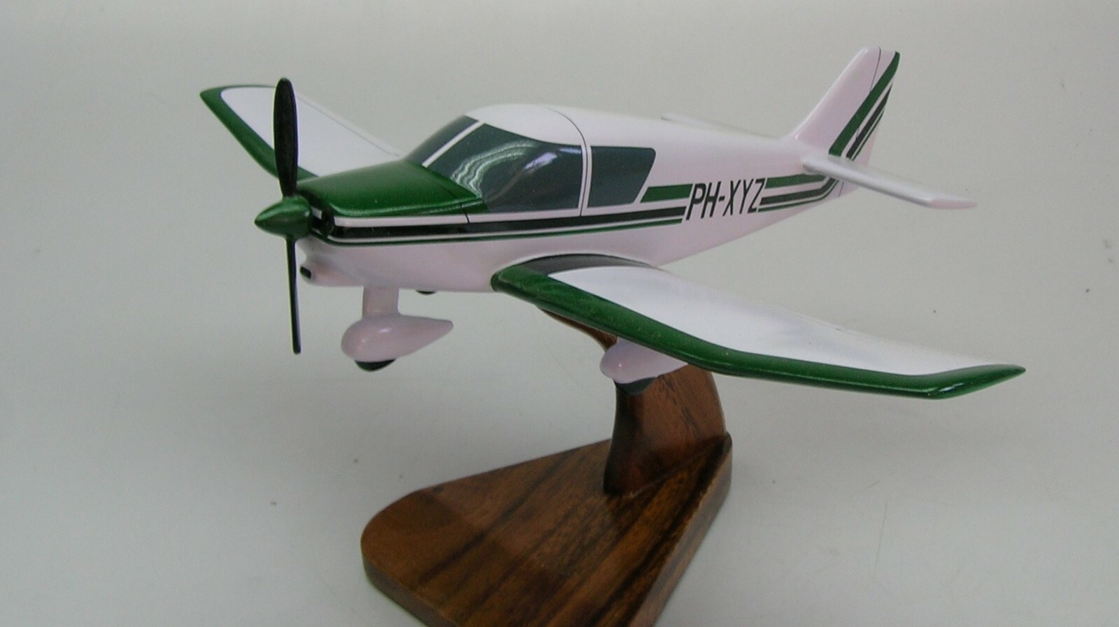 DR-400 Robin DR400 Airplane Desktop Wood Model Regular  New