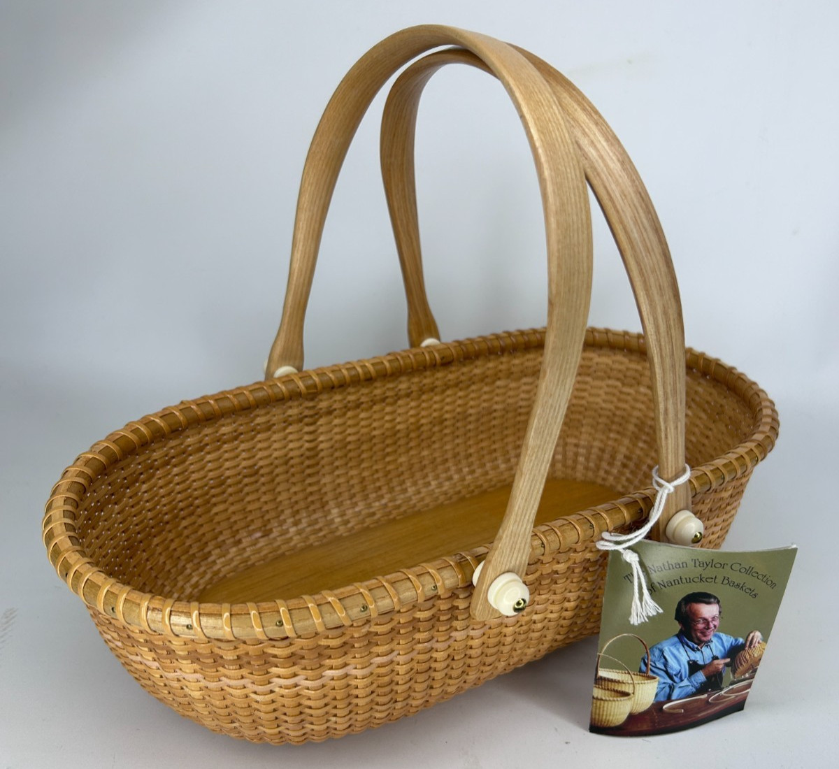 NWT Vintage Nathan Taylor Collection Nantucket Bread Basket Double Handle NWT Vintage Nathan Taylor Collection Nantucket Bread Basket Double Handle