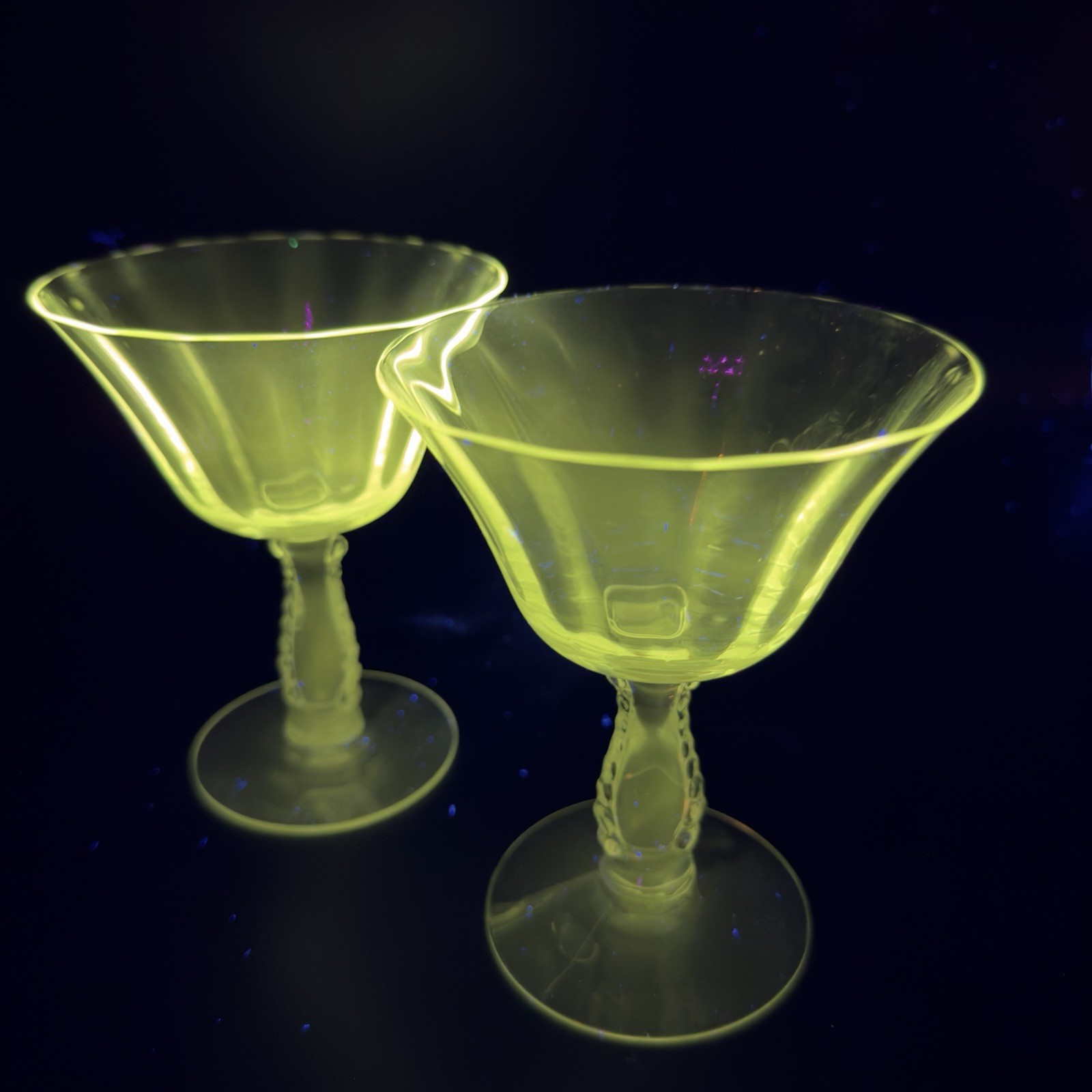 Fostoria SILVER FLUTES Clear Crystal Glasses Cups Set Manganese 365nm UV Glow