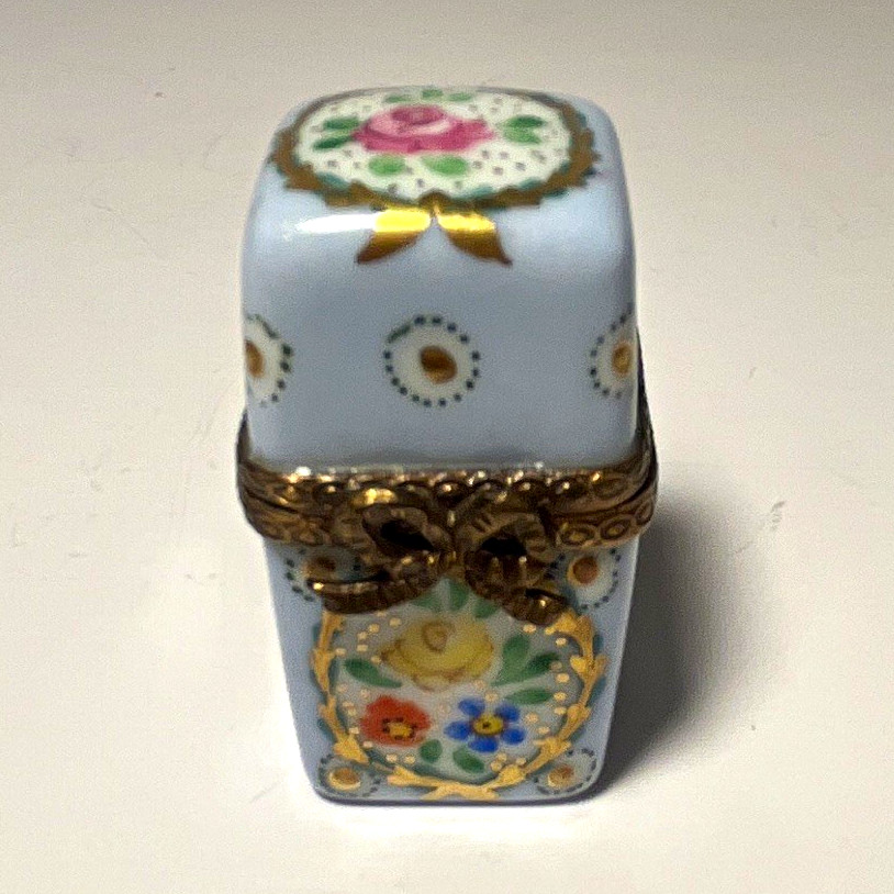 Limoges France Peint Main Dubarry Atelier Trinket Perfume Box RARE Shape 