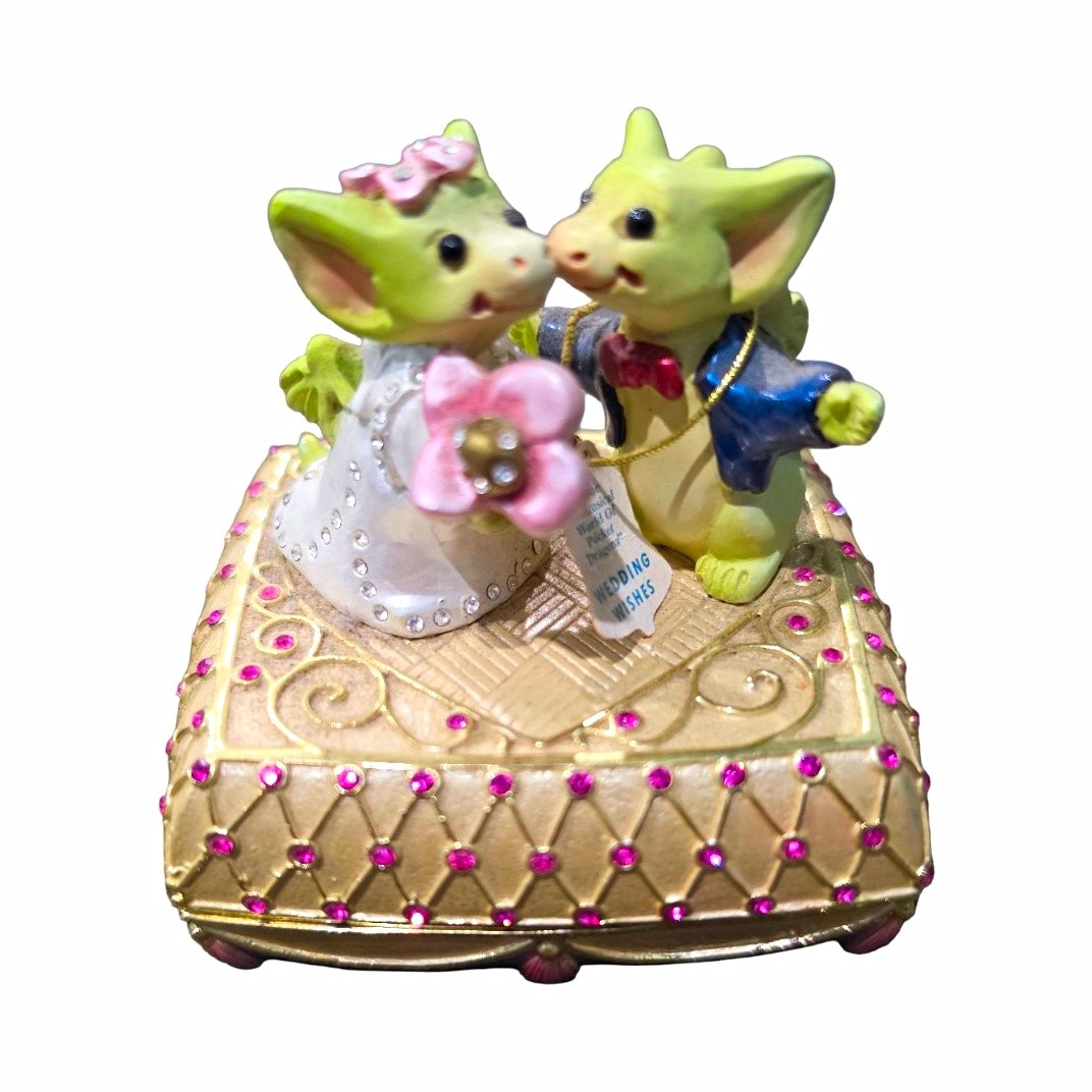 Wedding Wishes Dragon Hinged Lidded Resin Trinket Box Small Decorative 3D