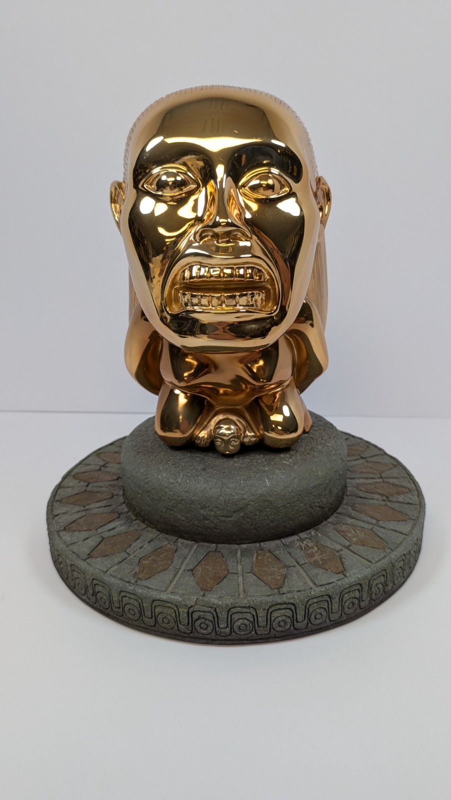 Rare Indiana Jones Raiders Of The Lost Ark Gold Fertility Idol Sideshow 247/1500 Rare Indiana Jones Raiders Of The Lost Ark Gold Fertility Idol Sideshow 247/1500