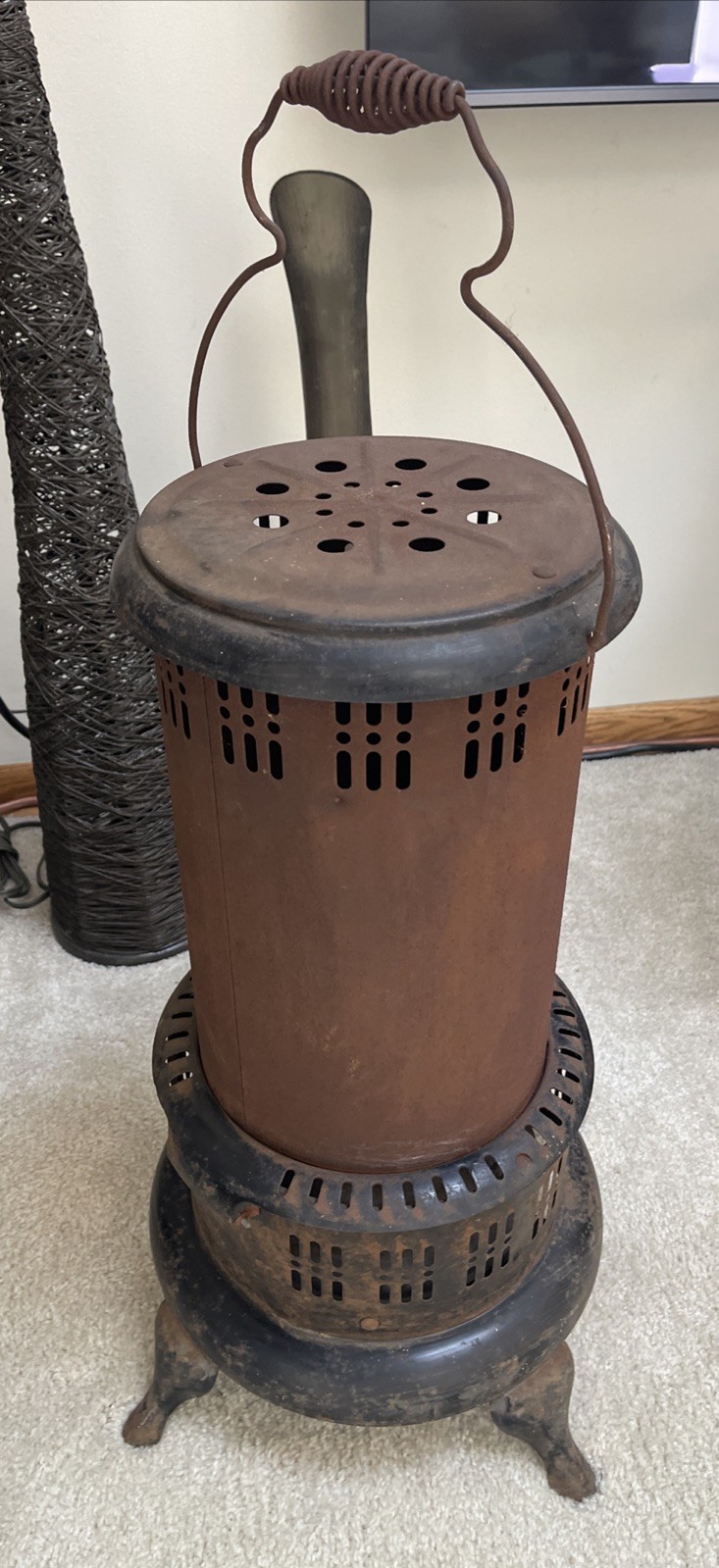 Antique Perfection No. 500 Smokeless Oil Heater Kerosene Lantern Stove 24”H NICE