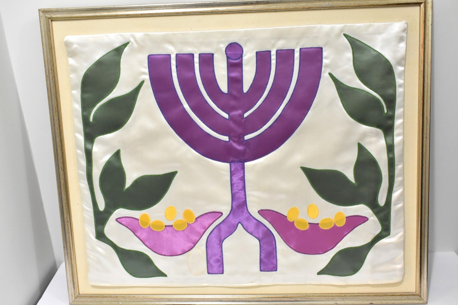 VTG Framed Dalia Jawil Handmade Embroidered Judaica Hebrew CHALLAH BREAD Cover