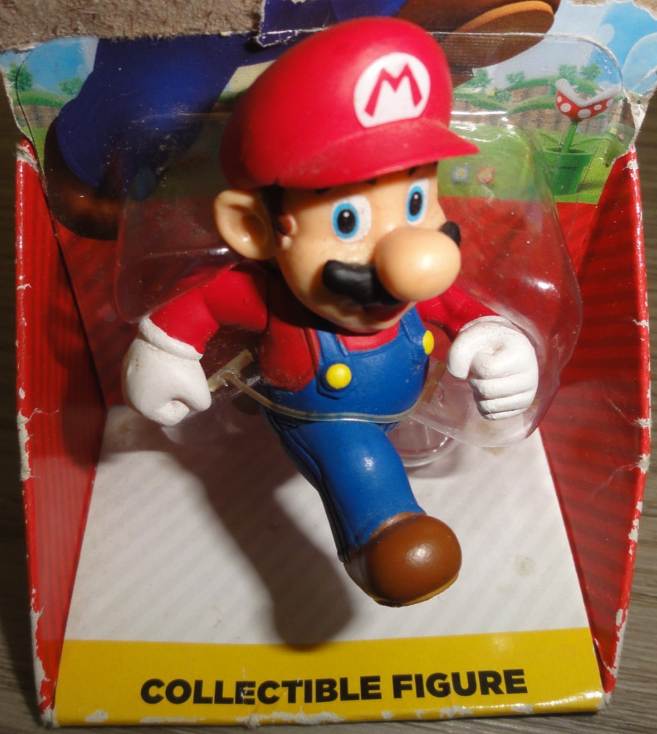  NEW 2019 JAKKS PACIFIC RUNNING SUPER MARIO SMALL COLLECTIBLE FIGURE WITH STAND