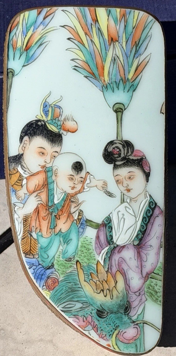 Vintage Asymmetrical Hand Painted Chinese Shard Trinket Box “Family In Garden”