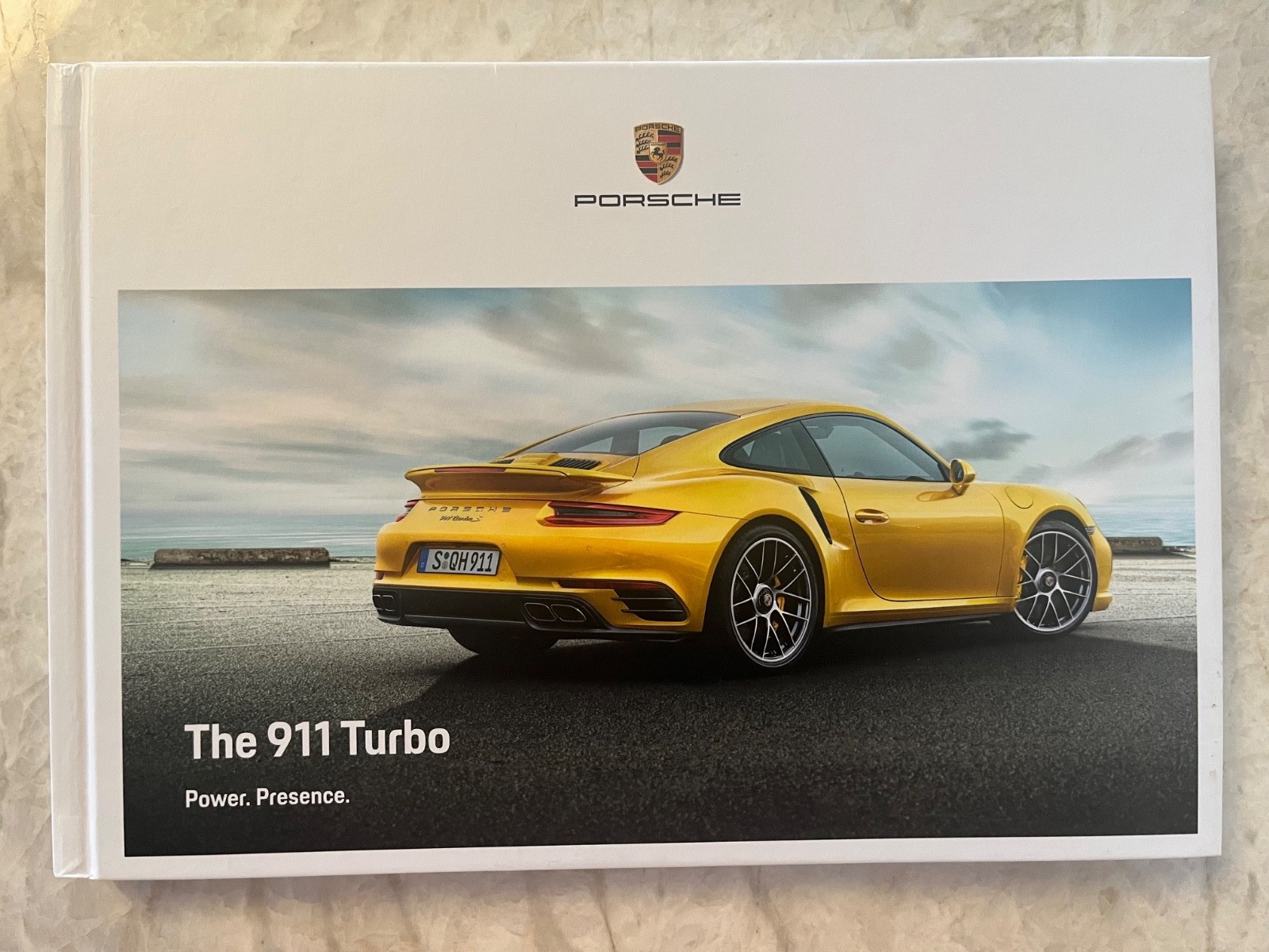 PORSCHE 911 991 TURBO /S COUPE CABRIO PRESTIGE HARDBACK BROCHURE 2018 UK EDITION