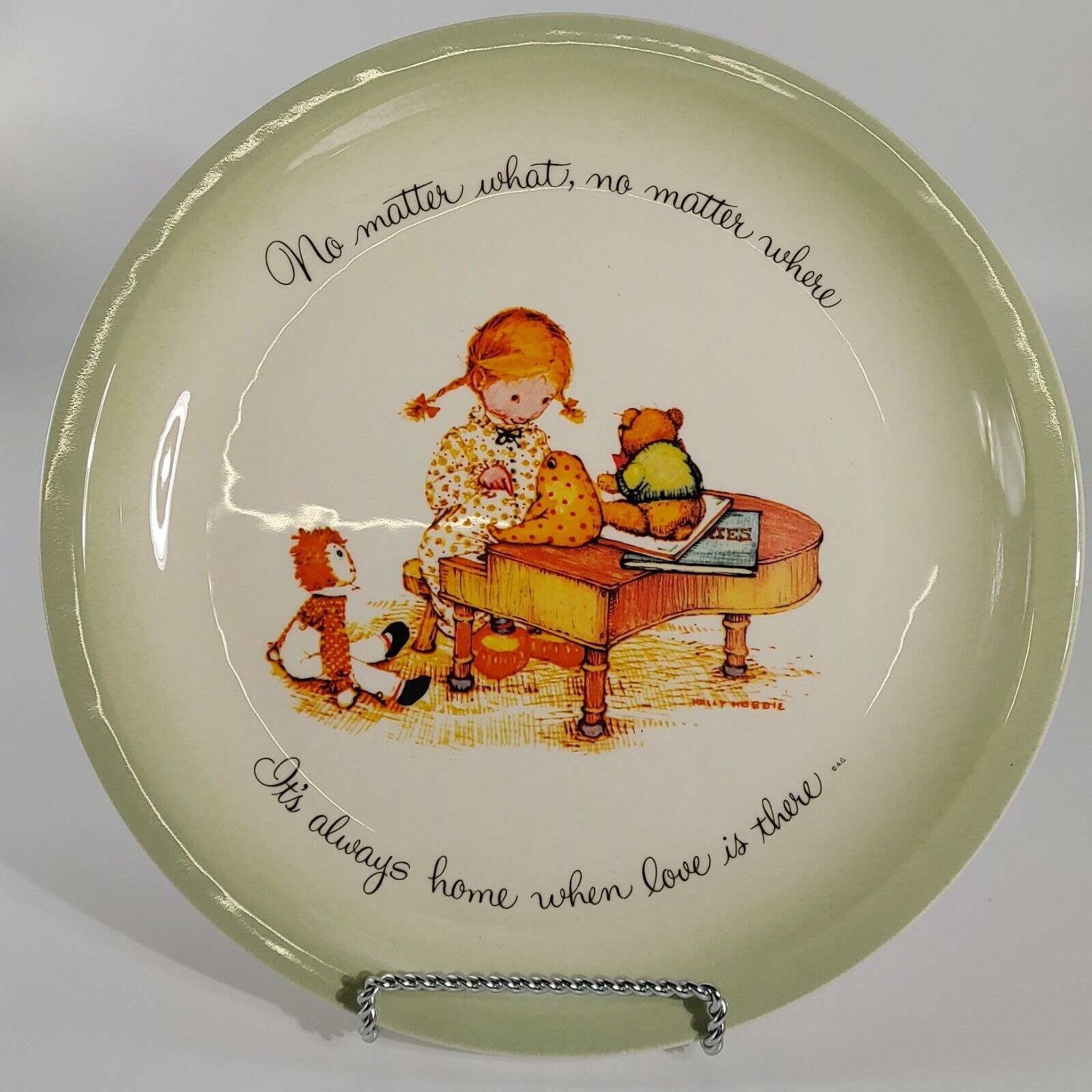 Holly Hobbie Its Always Home When Love is There Ceramic Round Collectors Plate