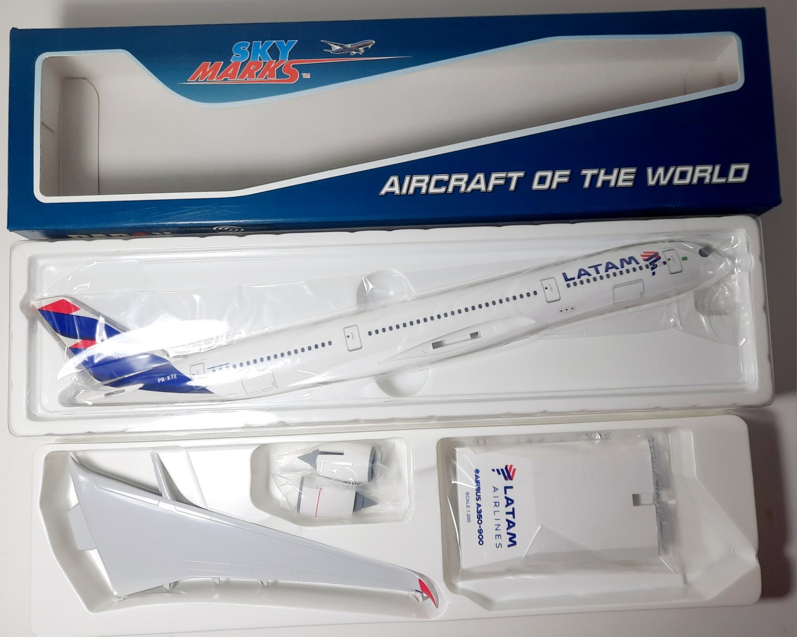 1:200 Skymarks LATAM A350-900