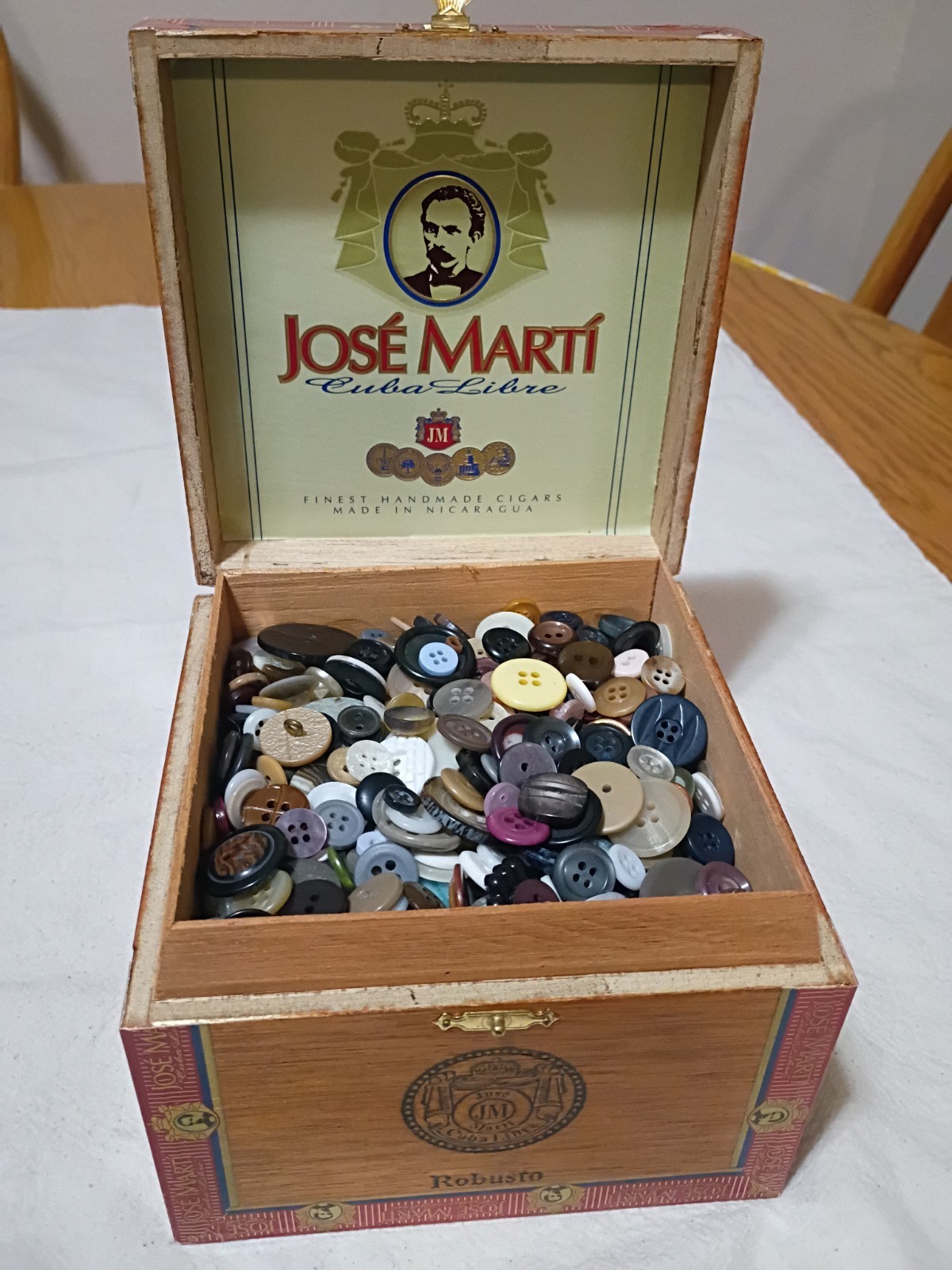 Cigar Box Of Vintage Buttons 5.5x 5.5x 4\