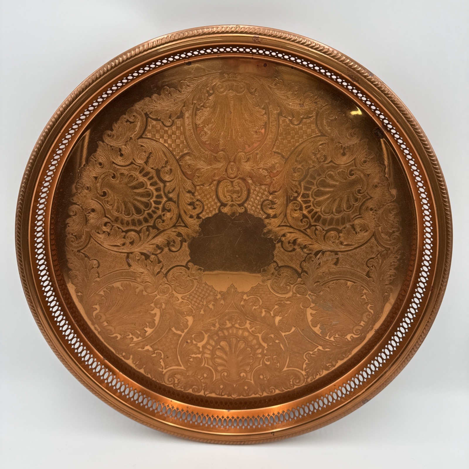 VTG Coppercraft Guild 18” Serving Tray Platter Round Solid Ornate Bar Lrg Plate