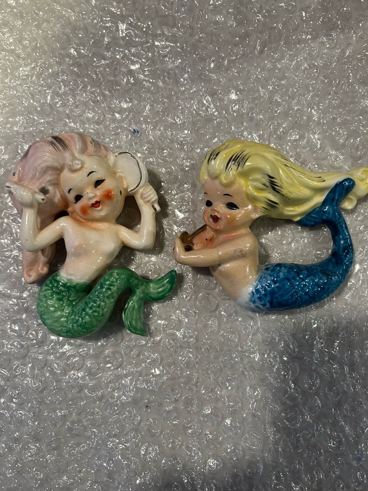 2 VGT Bradley Ceramic Mermaids Combing Hair & Gold Arrow.