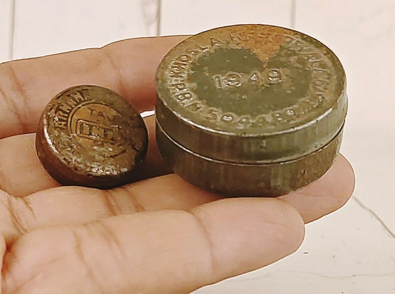 2 PCS Vintage Small Saffron Lytho Collectible Tin Boxes India