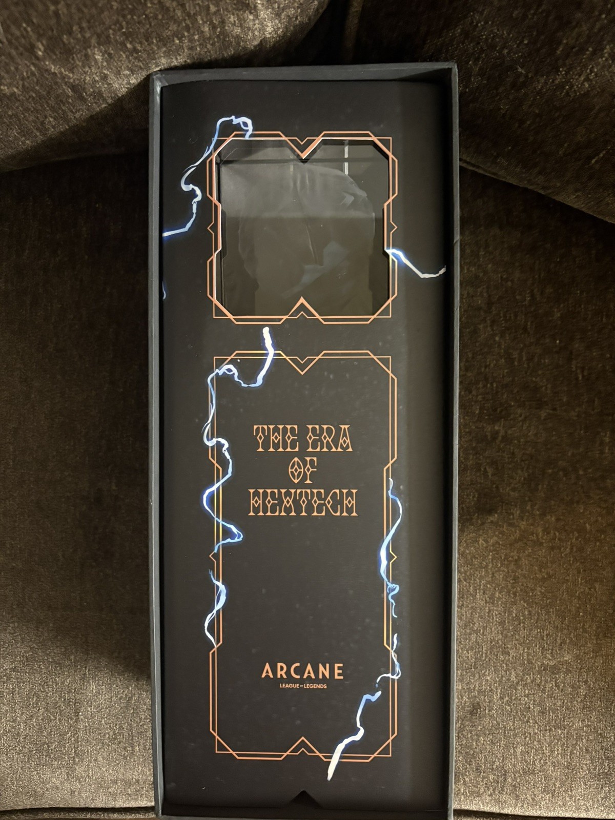 League of Legends ARCANE  The Era Of Hextech Statue. RIOT Employee Exclusive BOX