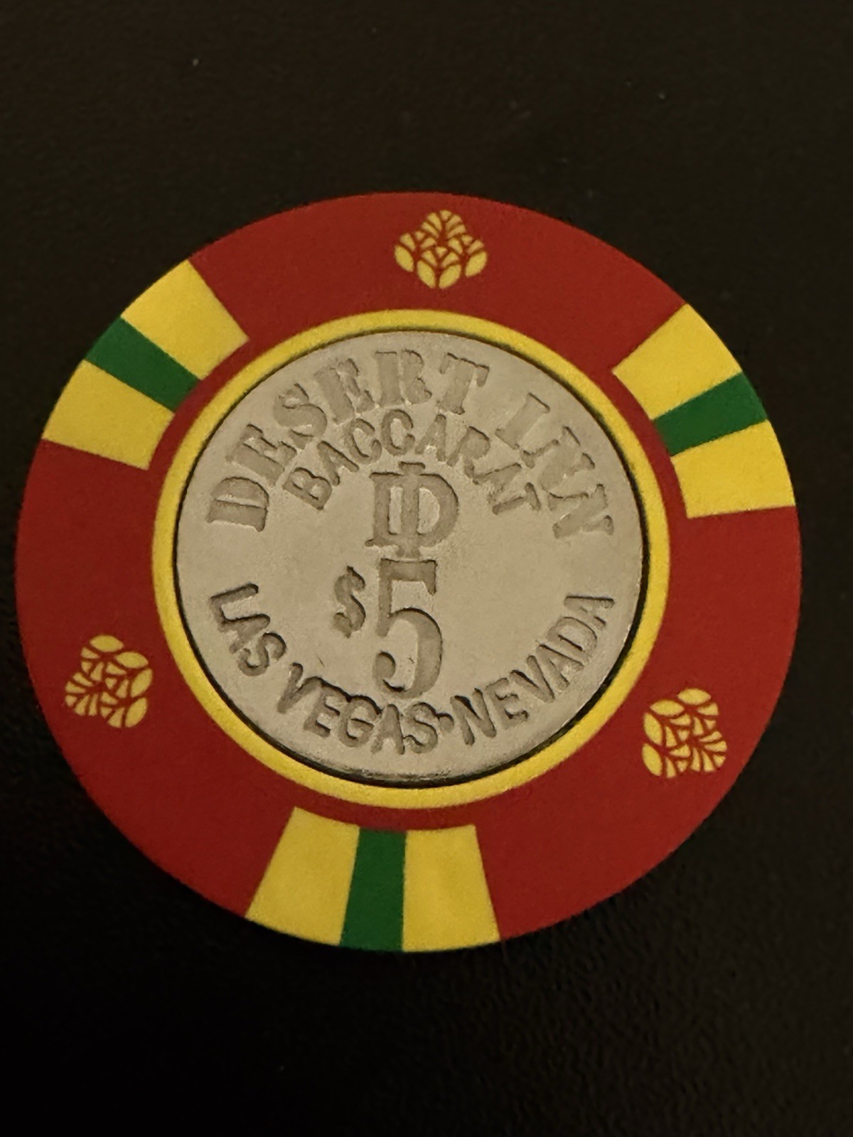 $5 Desert Inn Baccarat Las Vegas Casino Chip **Very Rare** $5 Desert Inn Baccarat Las Vegas Casino Chip **Very Rare**
