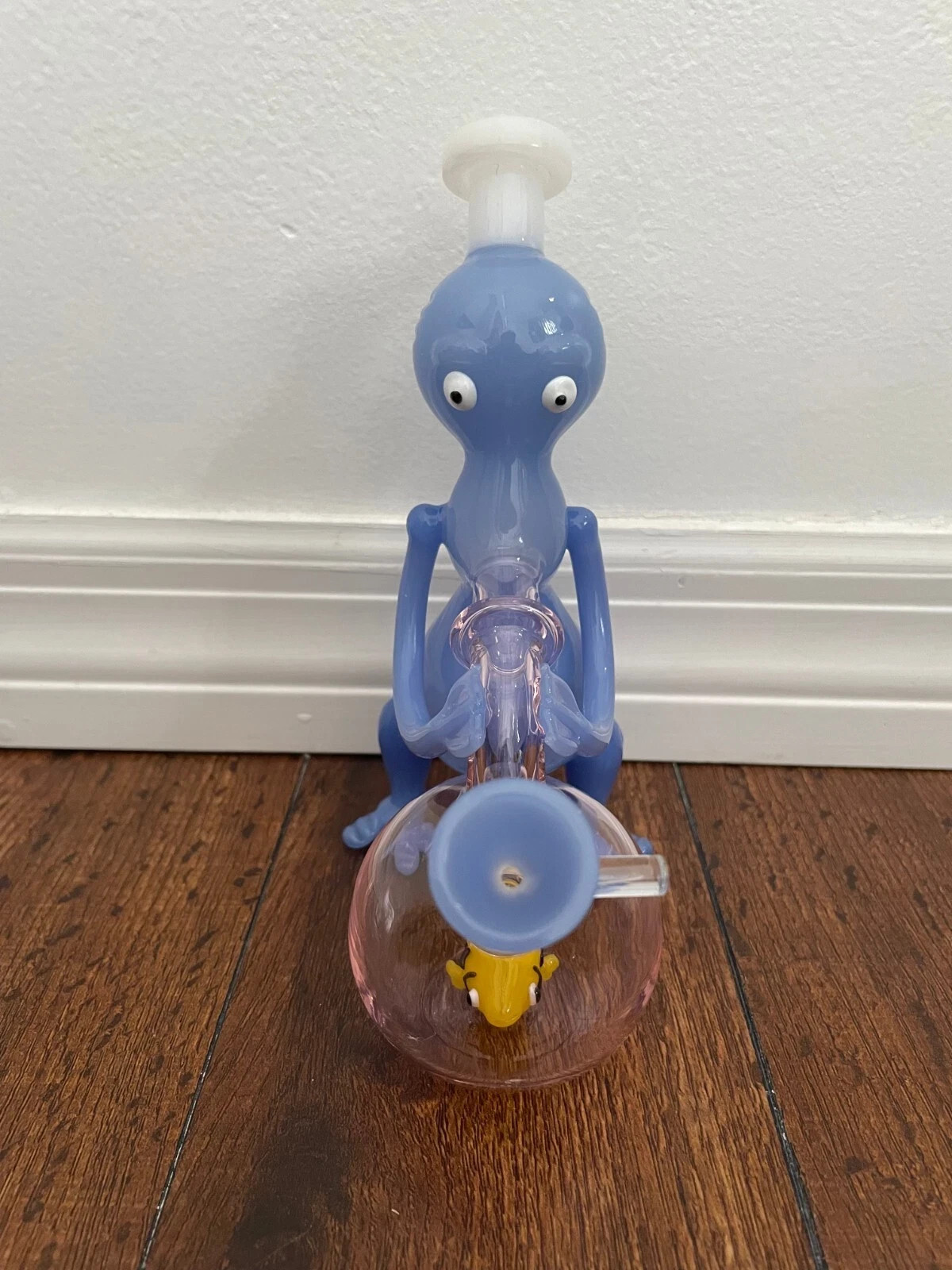 7.5” Premium Glass Water Pipe Art Alien Fish Bowl Inline Perc 14mm