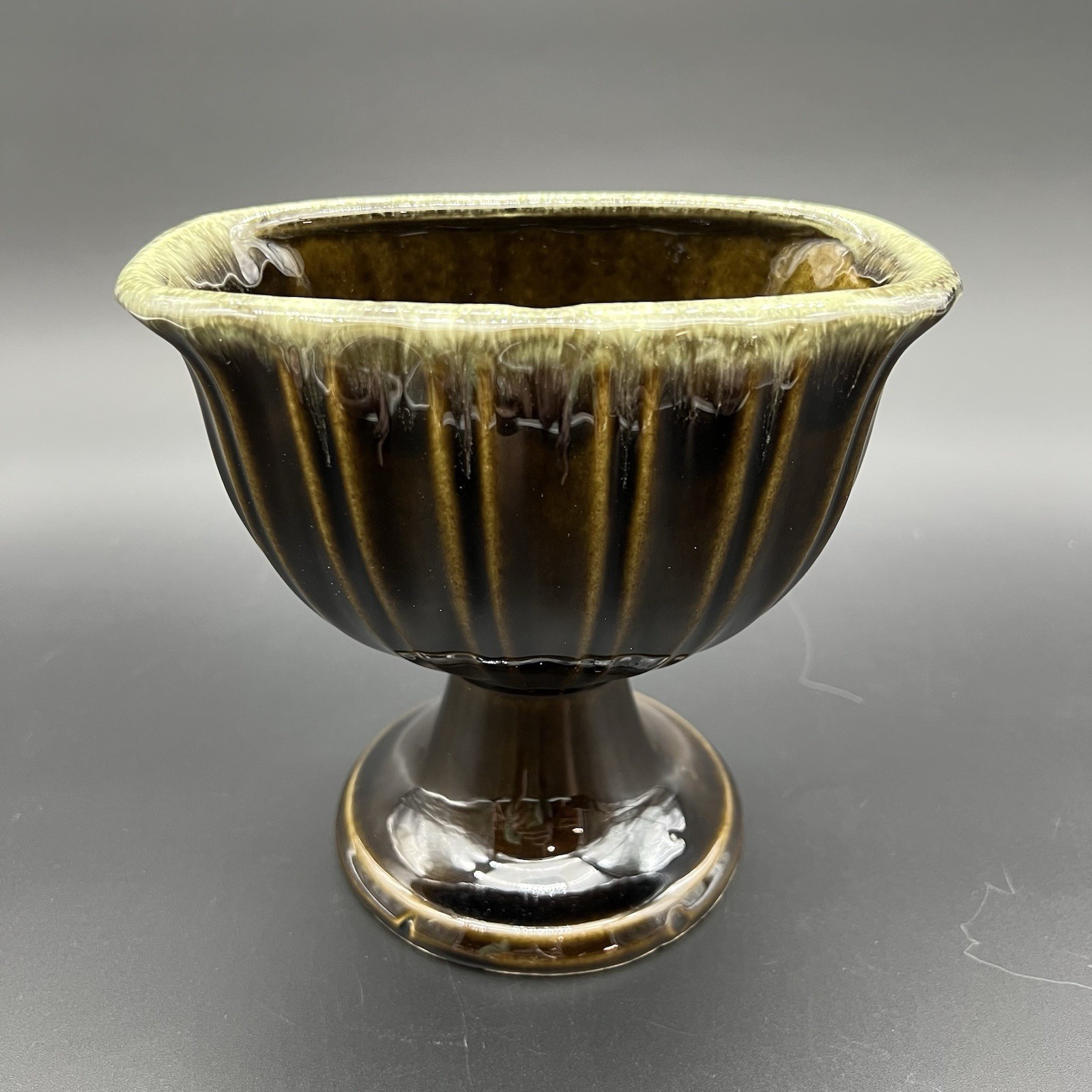 Vintage Hull Pottery USA Pedestal Planter #A55 Mid Century Mod Green Drip Glaze