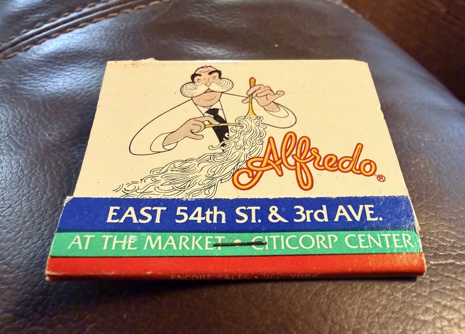 Alfredo’s Restaurant, New York City / Philadelphia, Full Unstruck Matchbook