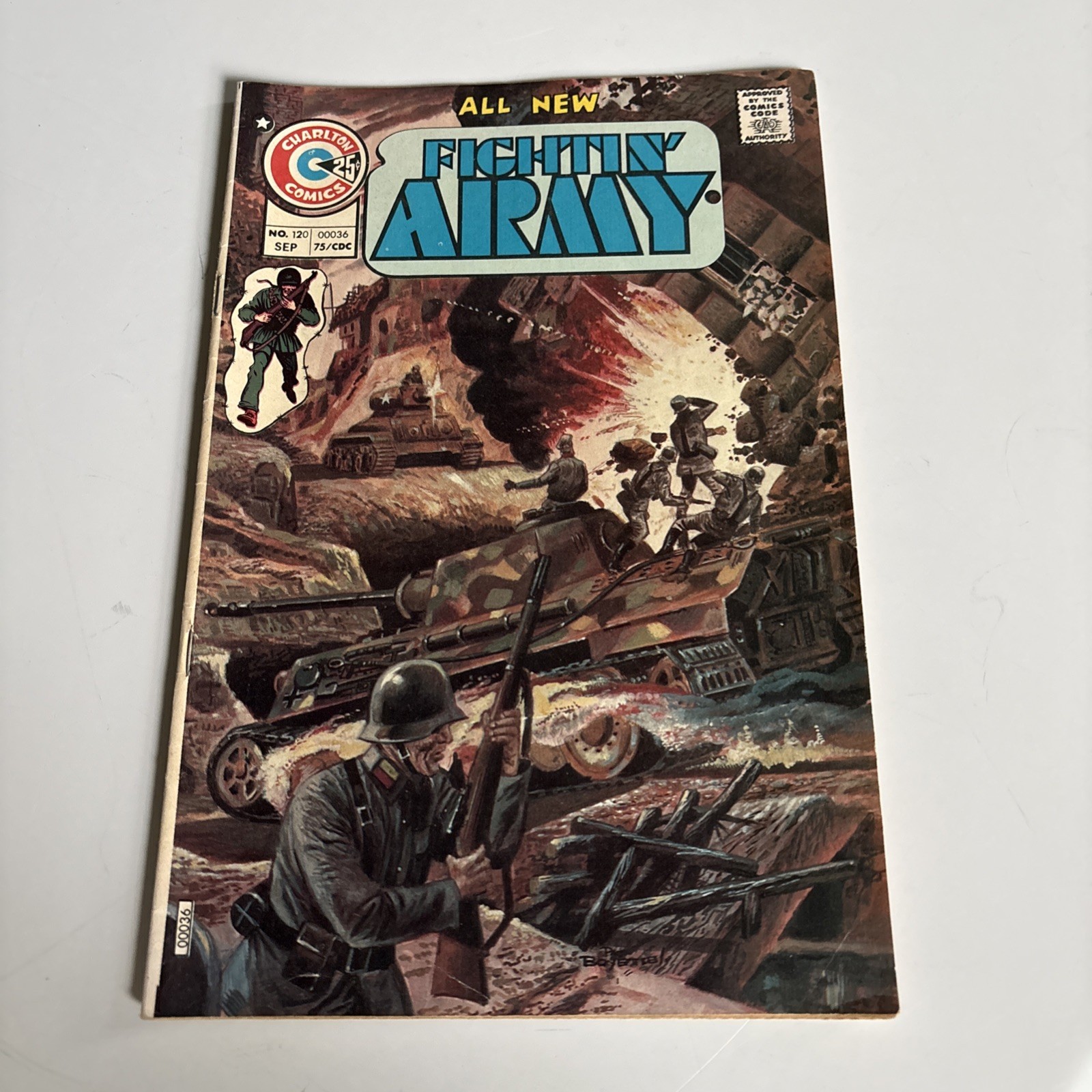 Fightin\' Army #120 (1975) Charlton Comics War/Military Single Issue English
