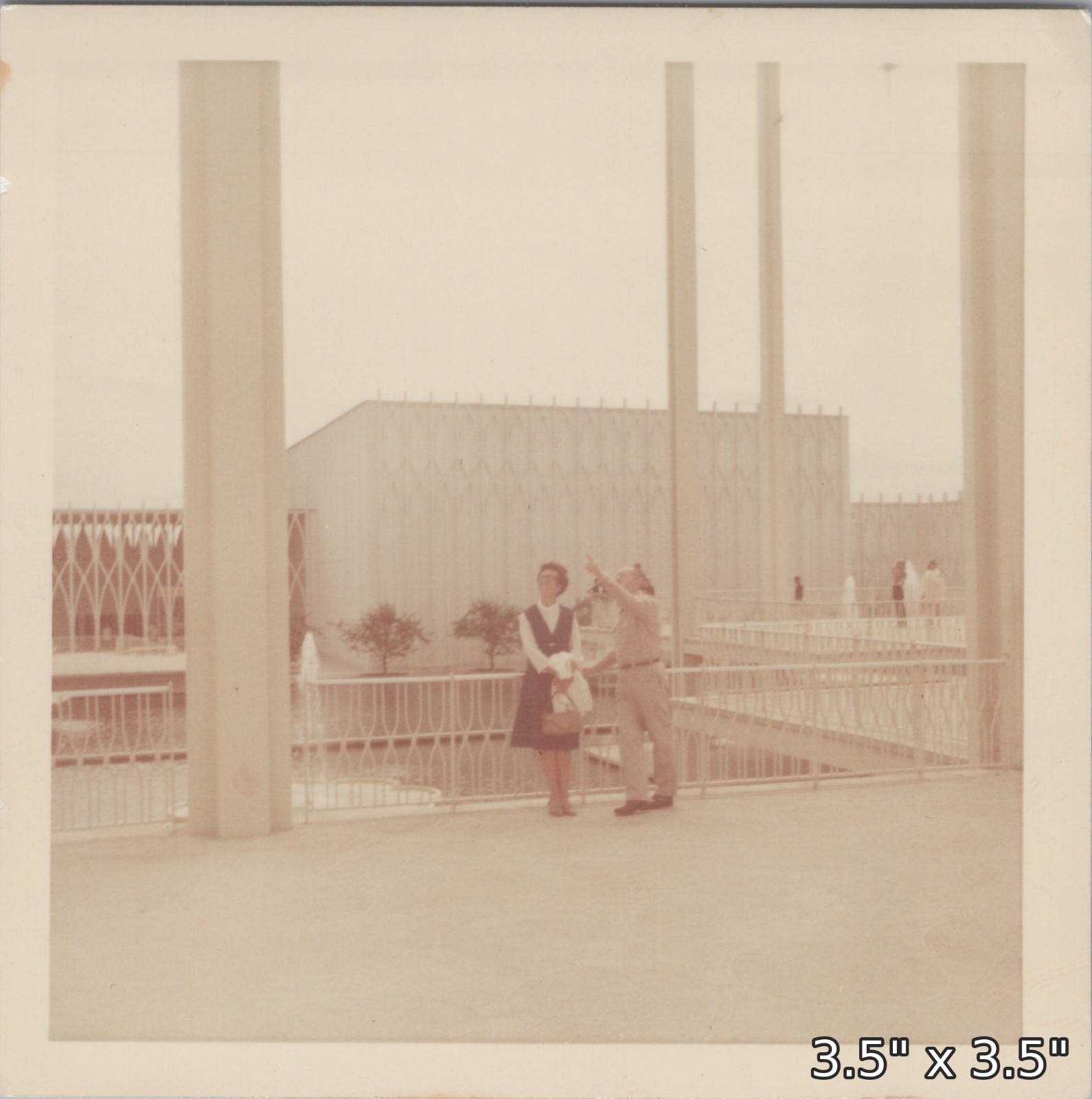 1969 Seattle Washington Worlds Fair Pacific Science Center Couple VINTAGE PHOTO