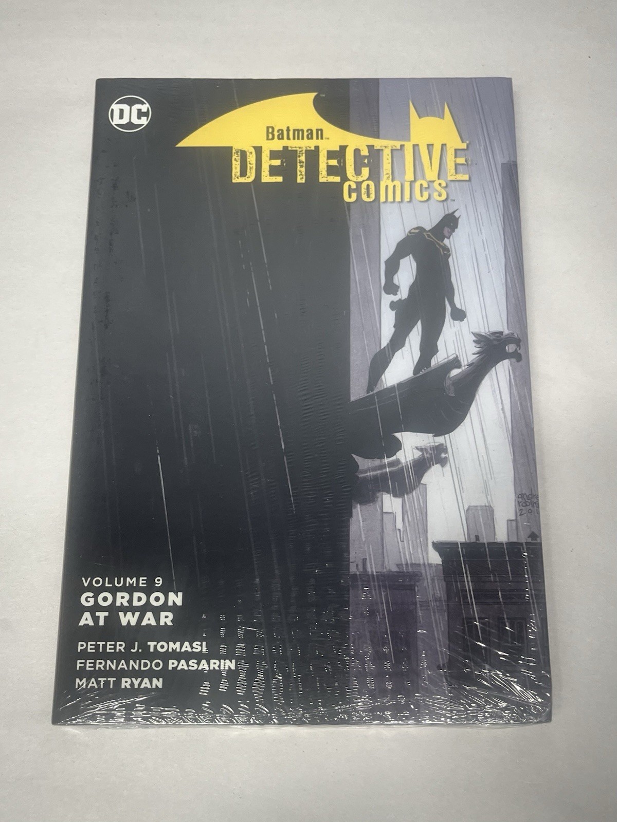 NEW - Batman Detective Comics Vol. 9 Gordon at War Hardcover
