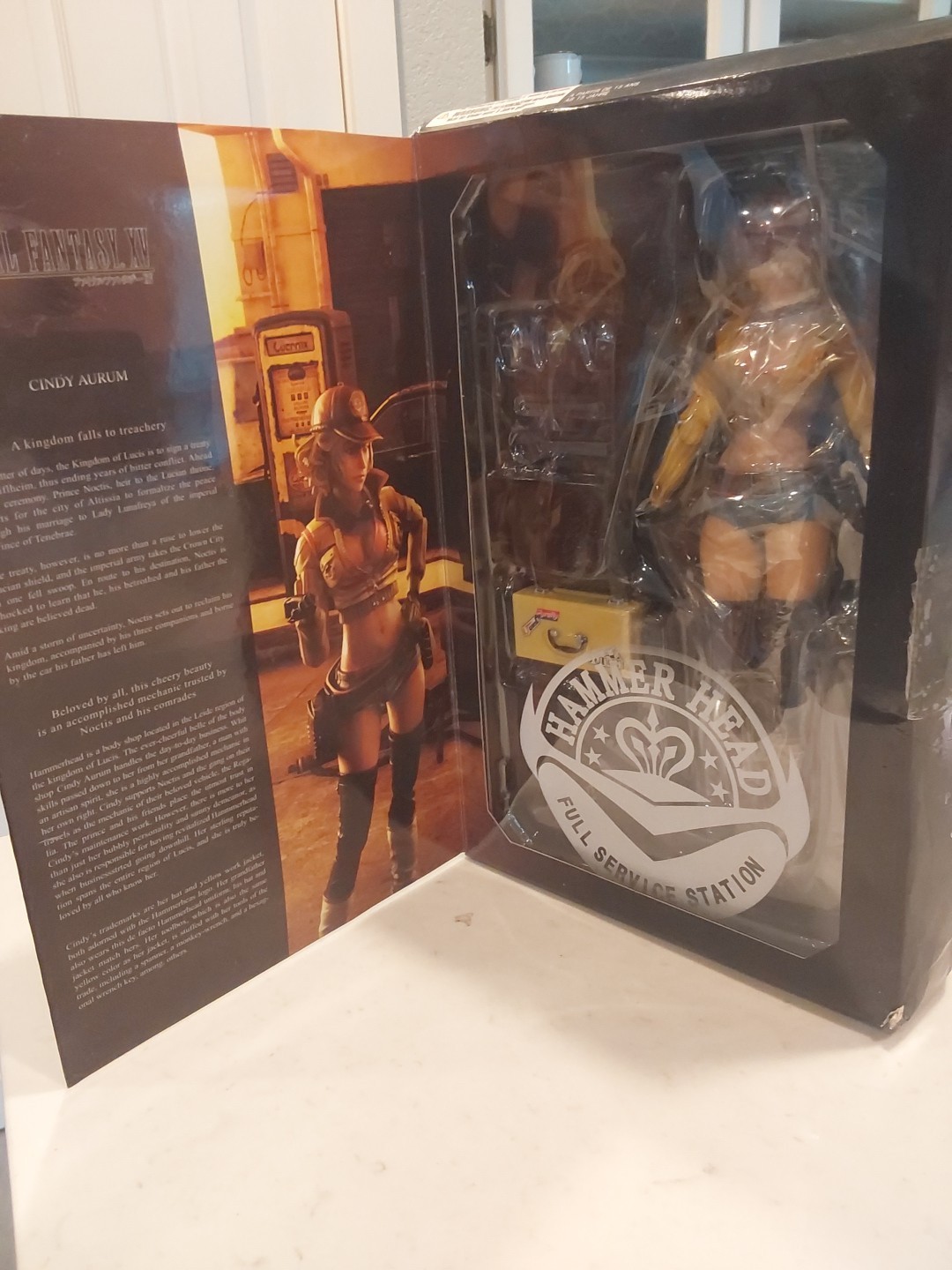 FINAL FANTASY XV Sydney Play Arts Kai Cindy Aurum Sexy Posable Action Figure NIB