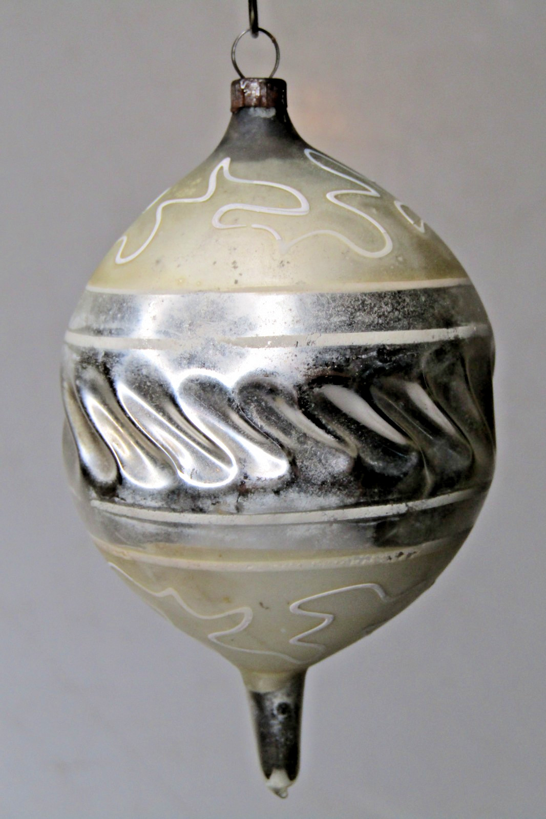Antique VTG Glass Stencil PIctured Fluted Large DROP Christmas Ornament Germany